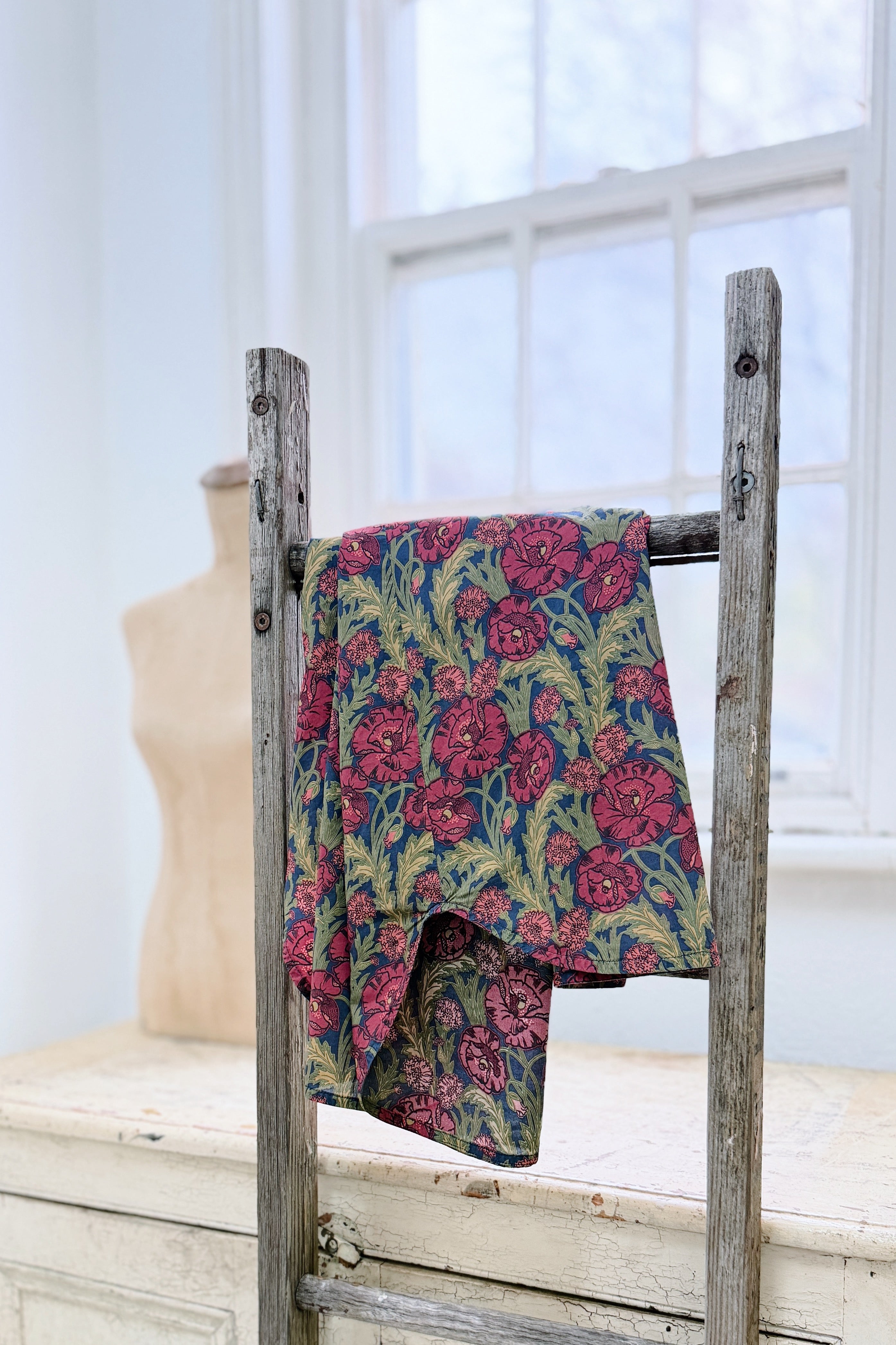 GW | Winnie Top | Liberty Mauds Posey | M