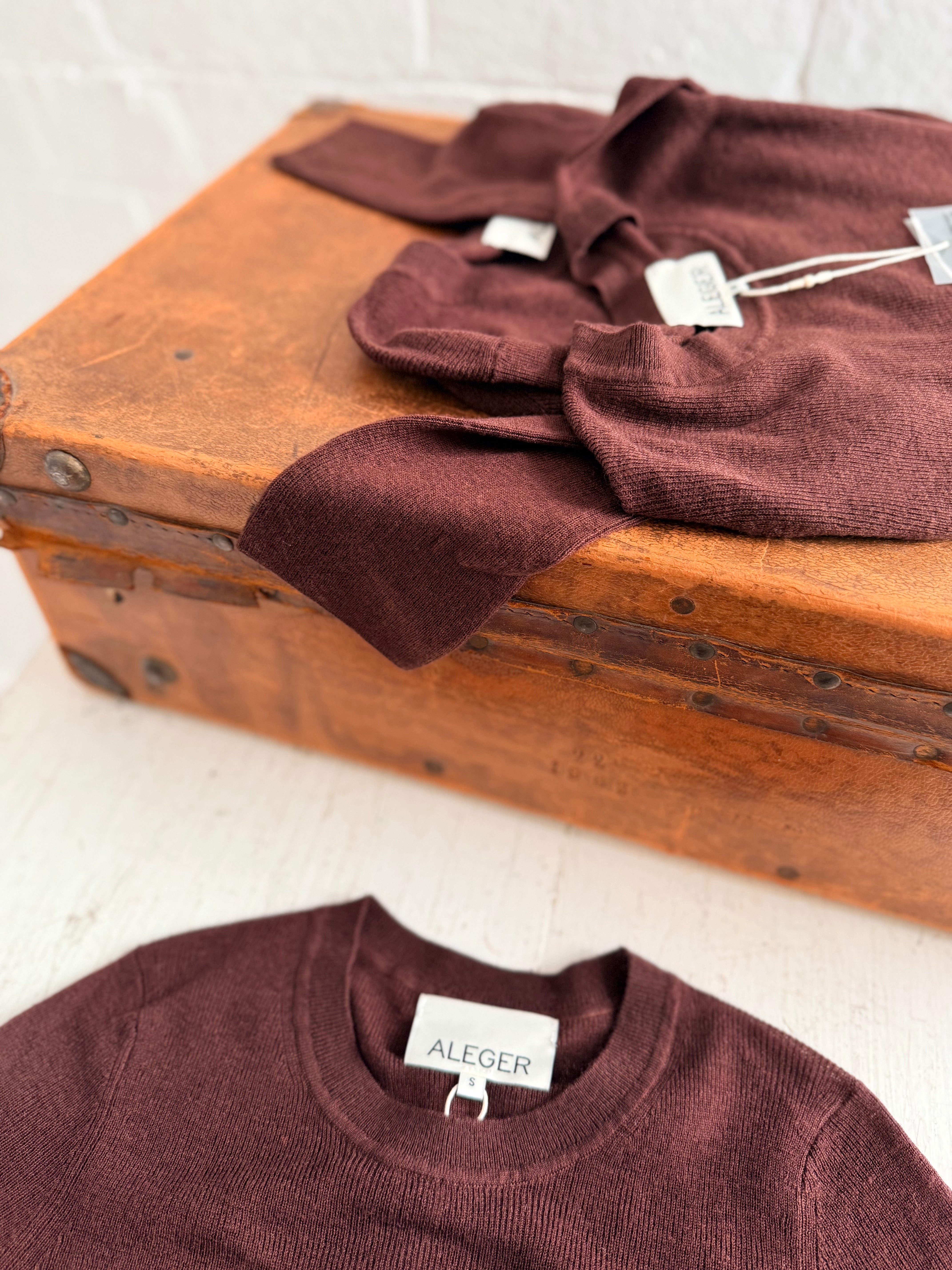Aleger | Sheerness Crew Neck | Rust