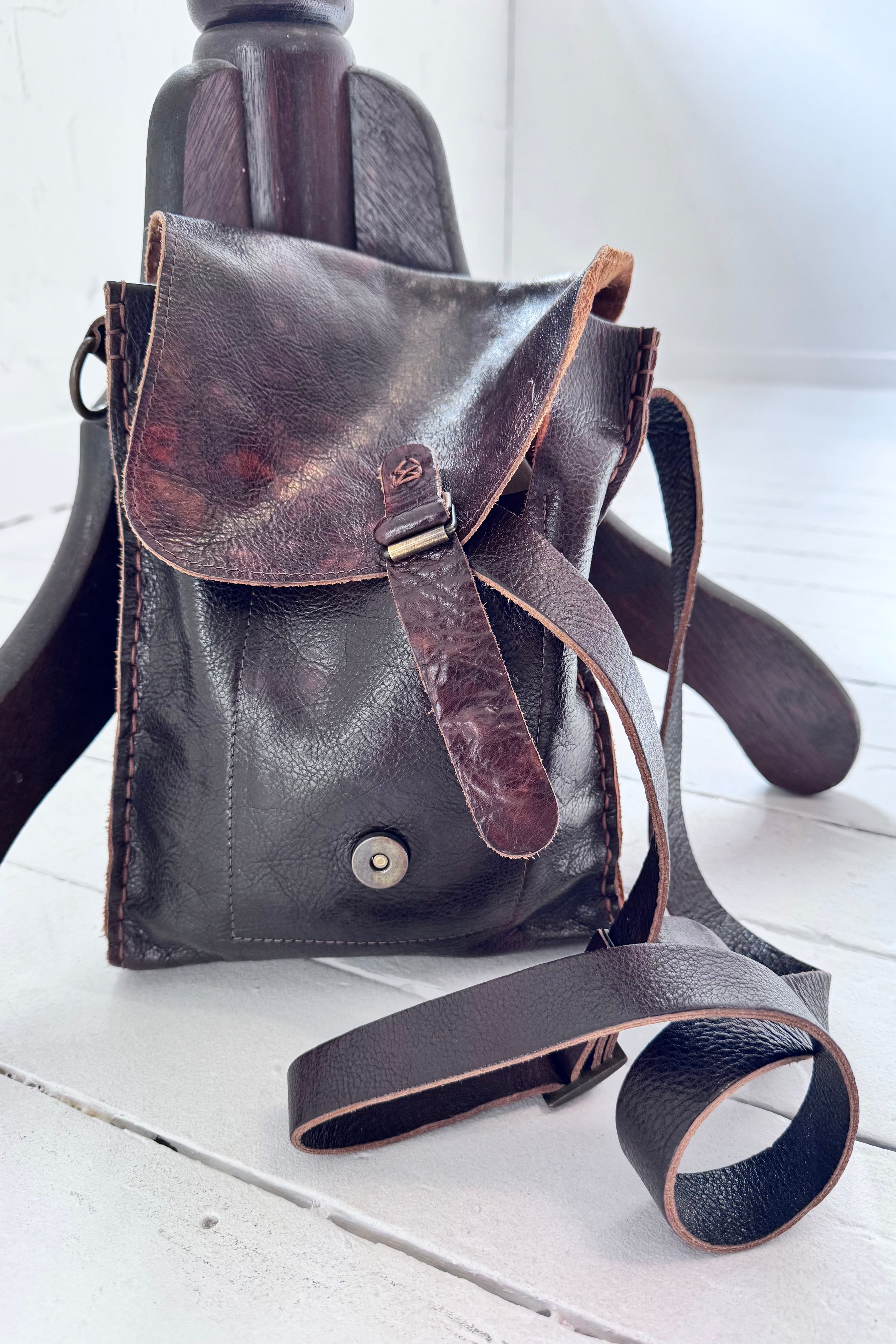 Ink Olives | Vespino Bag | Chocolate