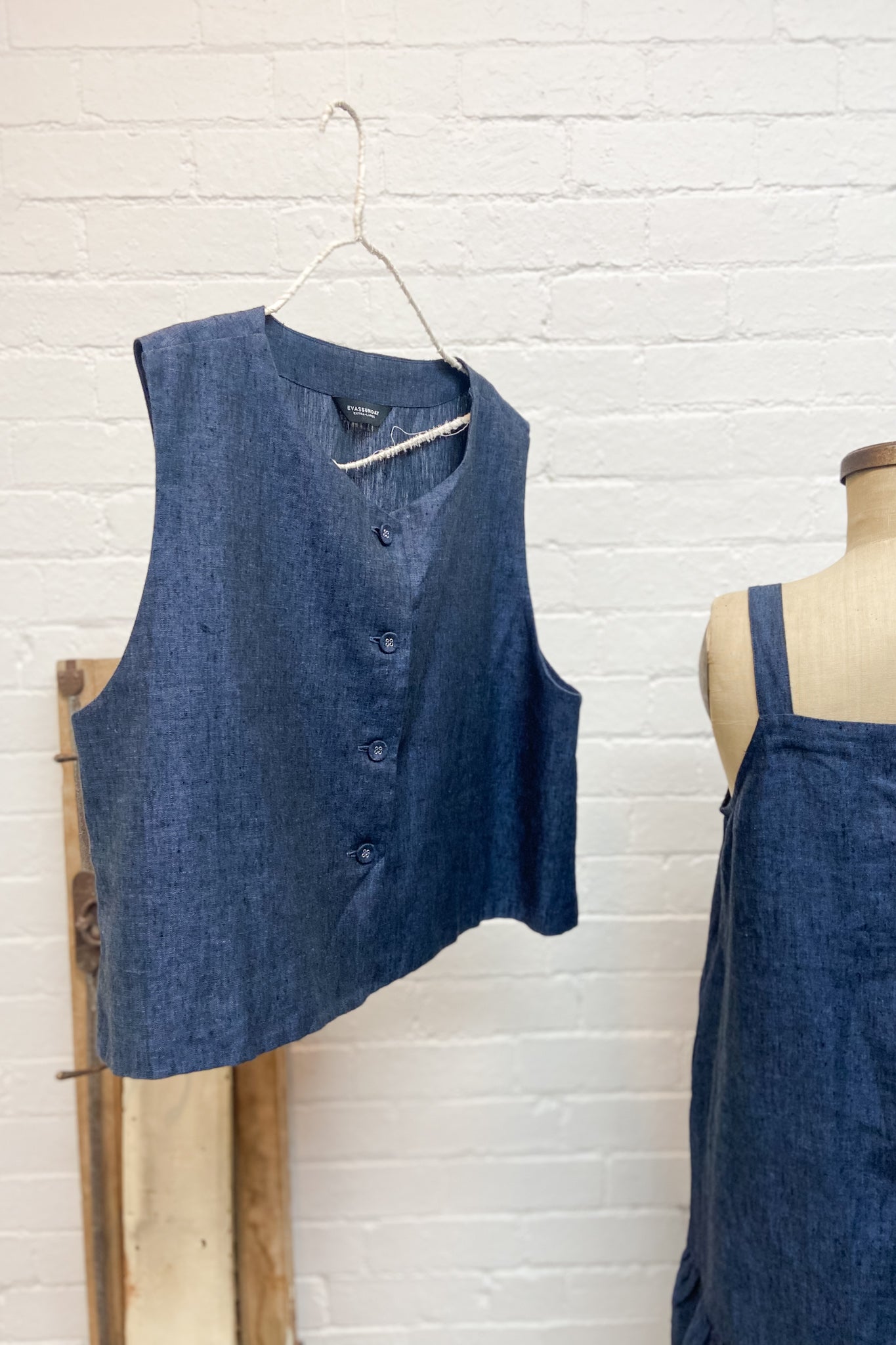 GW | Shelby Vest | Navy | XL