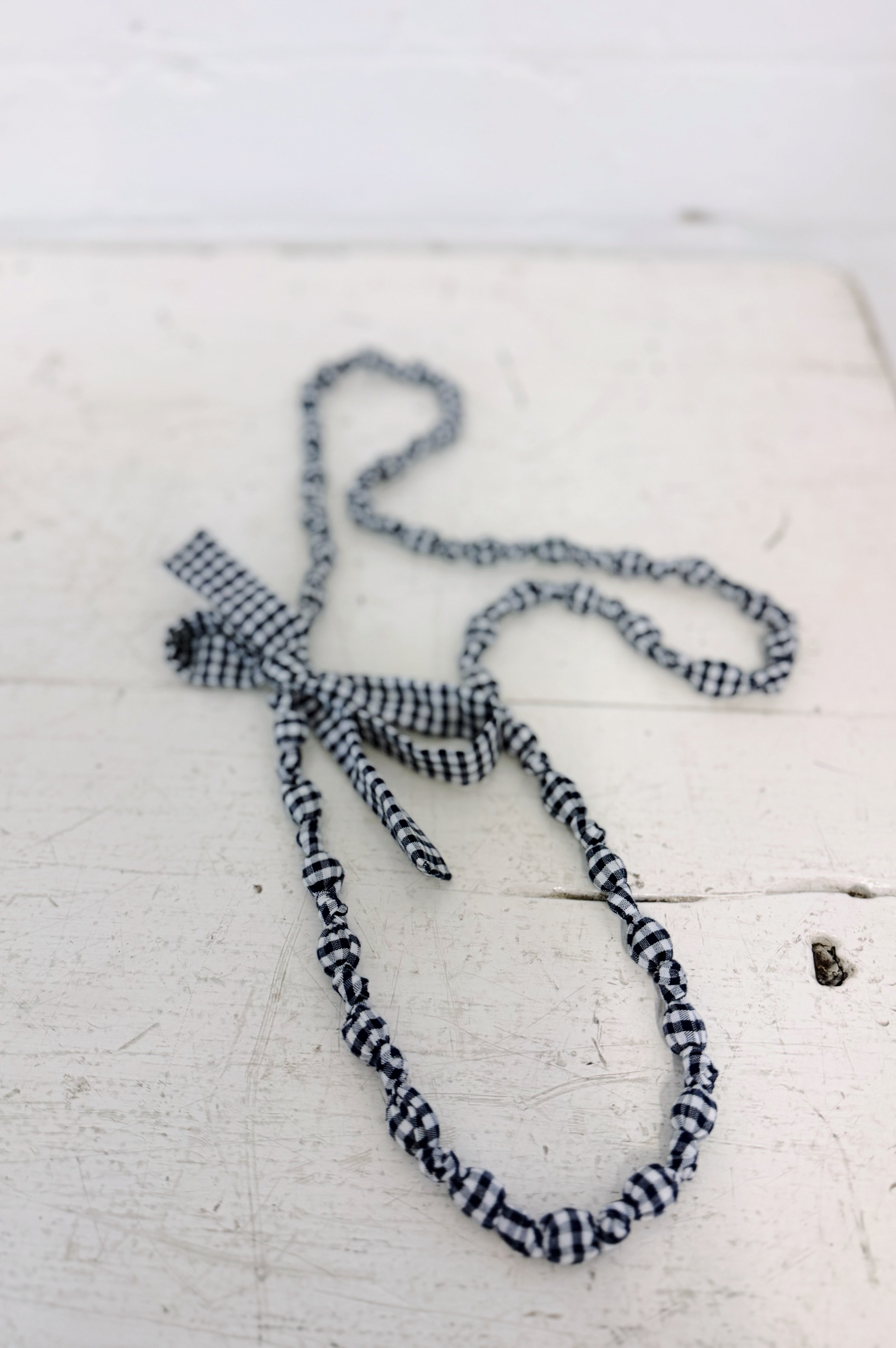 Julip Beads | Navy Check