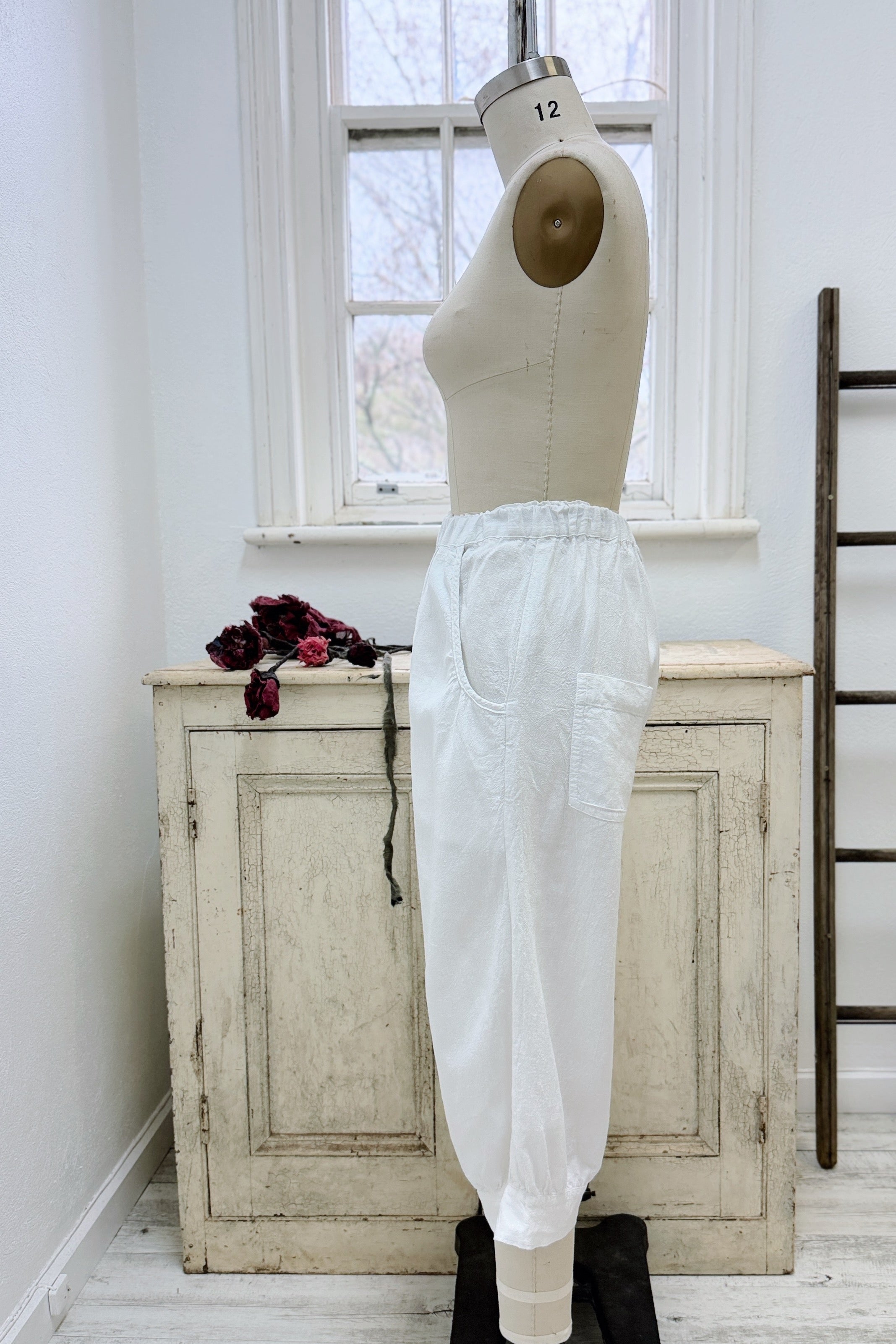 GW | Todd Pant | Parchment | XS