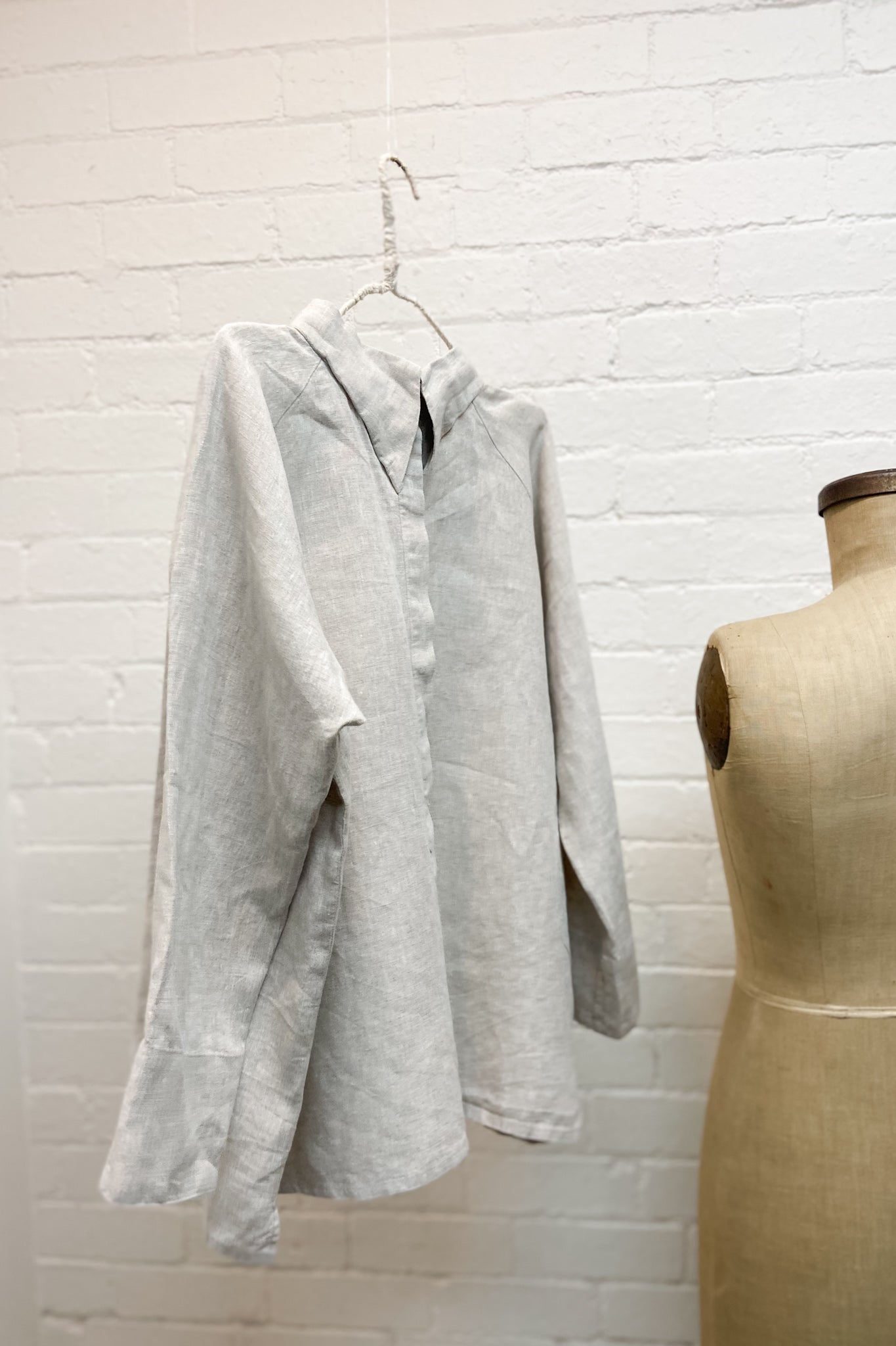 GW | Clarke Shirt | Neutral | L