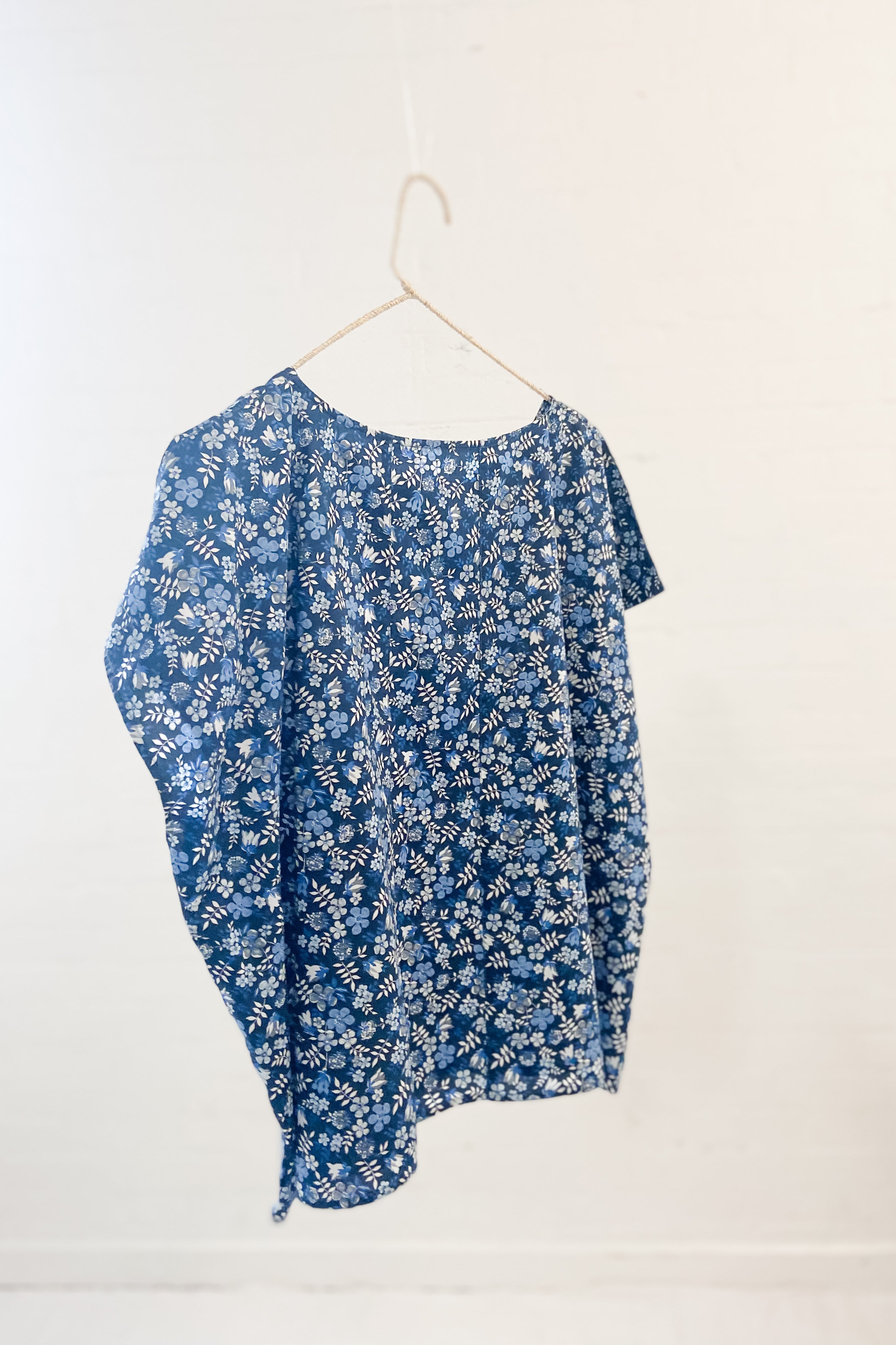 GW | Kira Box Top | Liberty Edenham | XS/S