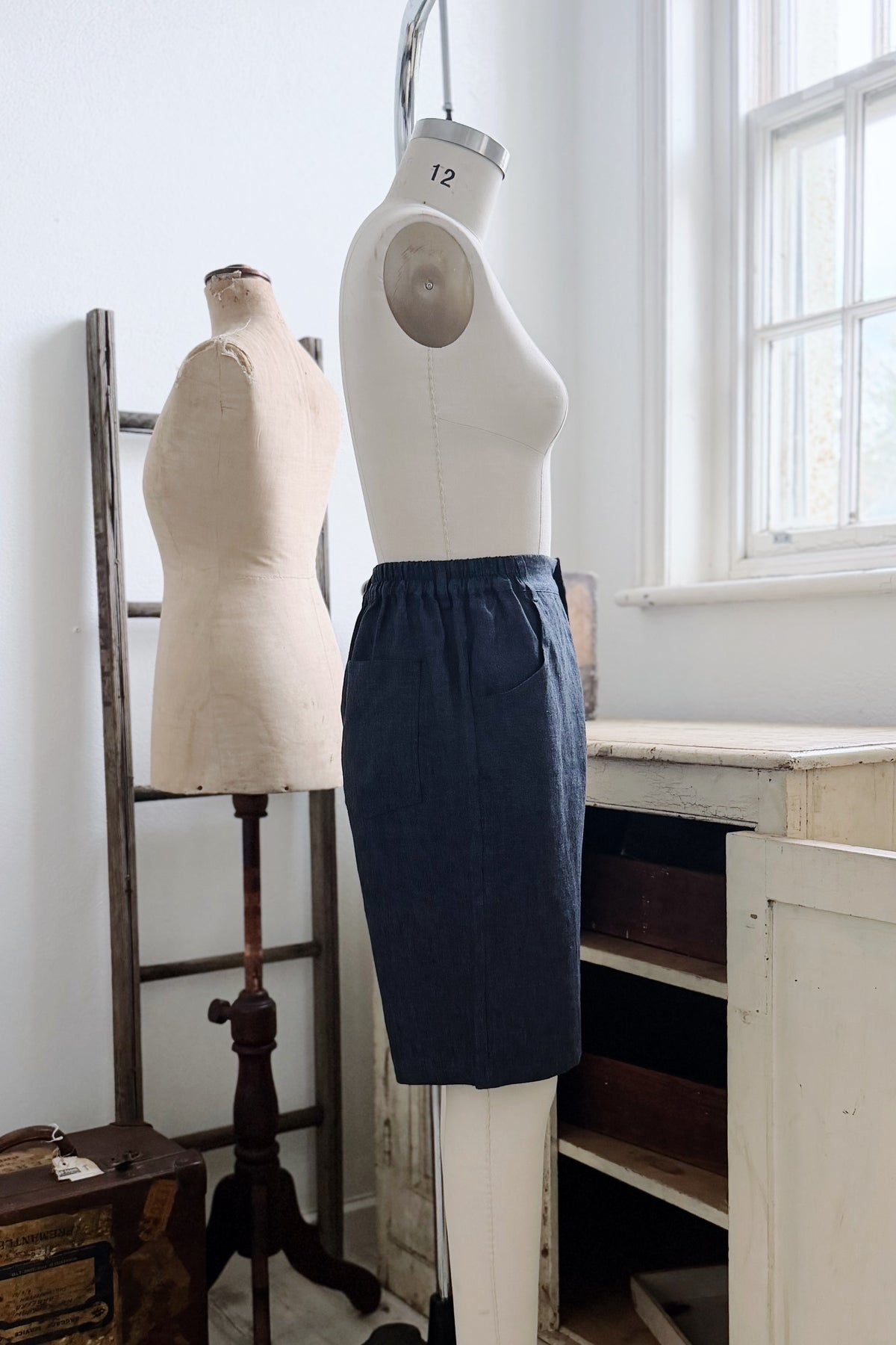 GW | Elsie Short | Navy | XS