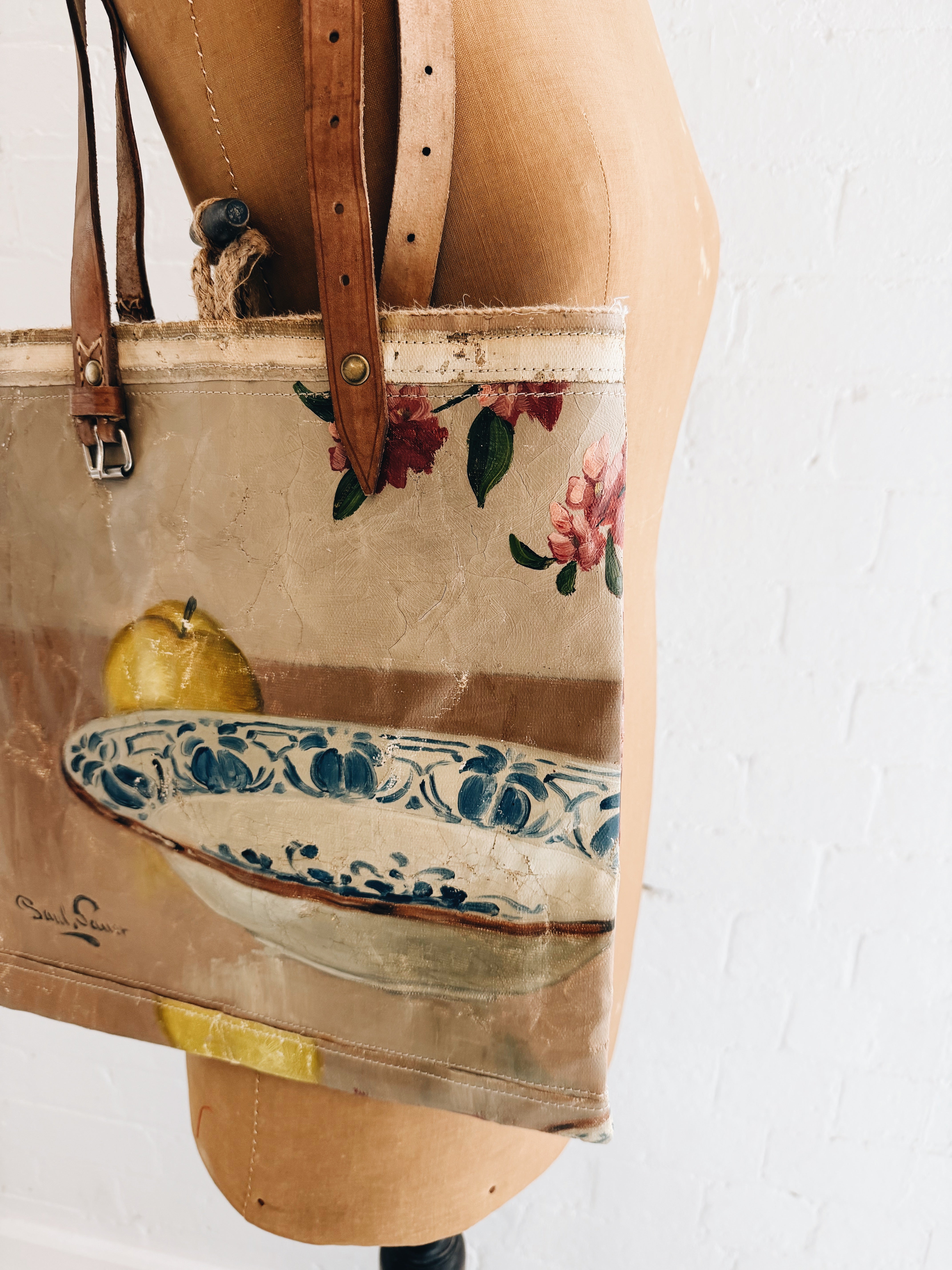 Swarm | Oil Painting Bag | Lilac Blooms