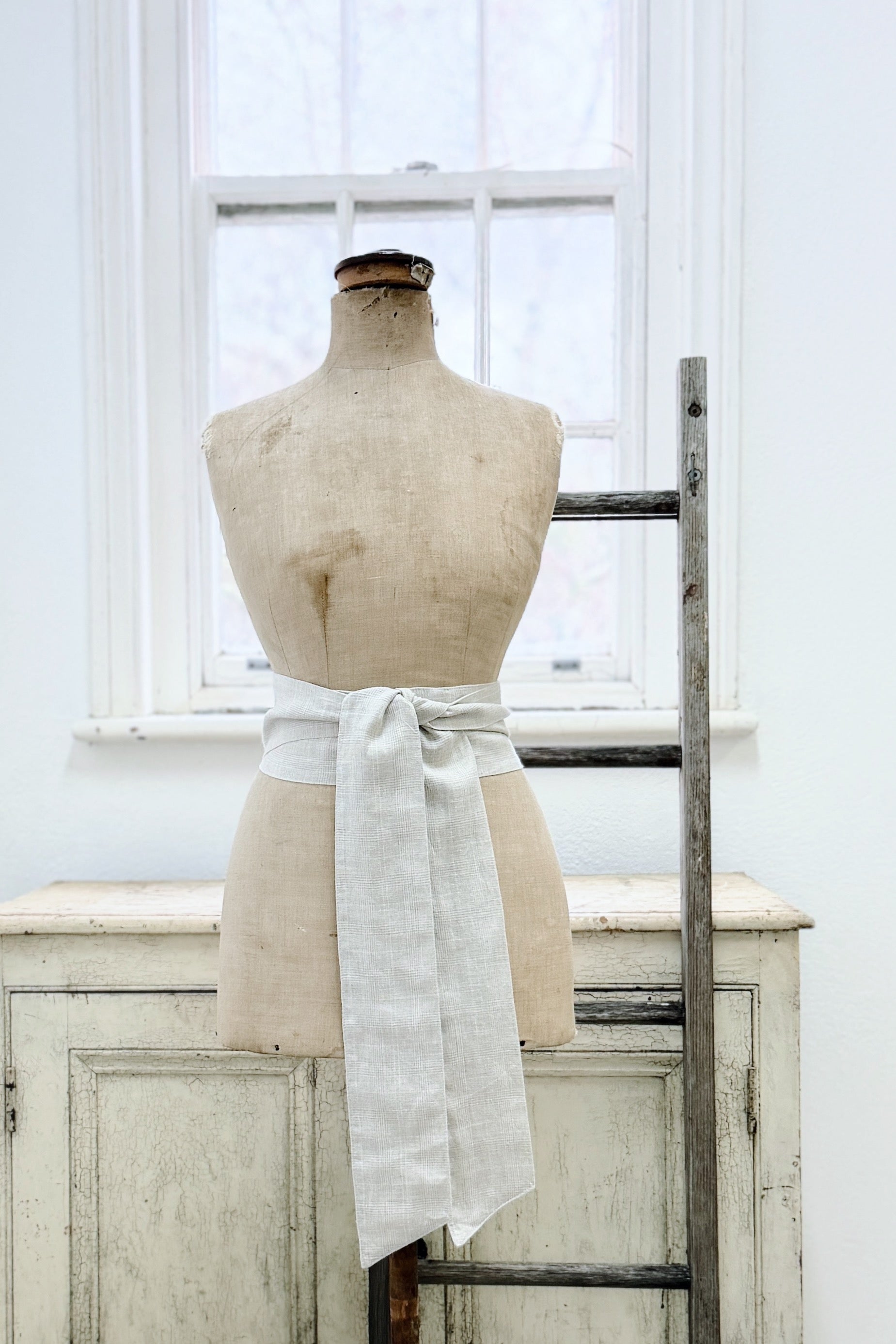GW | Tie Belt | Mottled Parchment