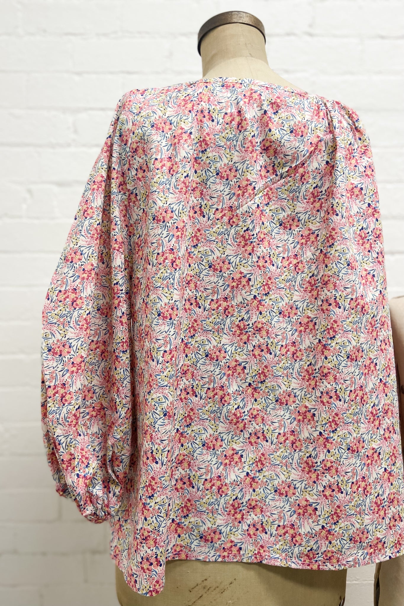 GW | Pia Top | Swirling Petals Liberty | XL