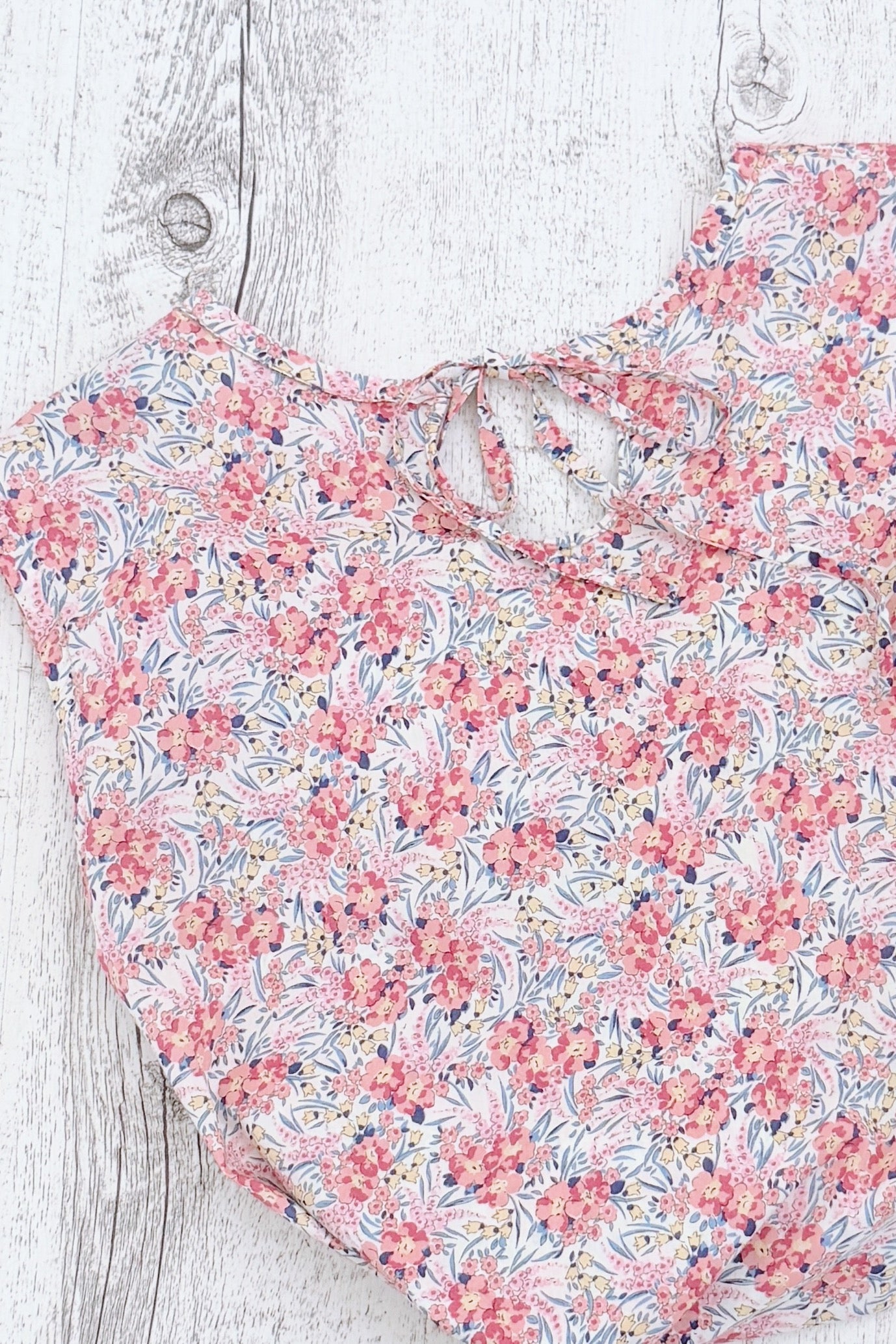 GW | Angela Top | Swirling Petals | M