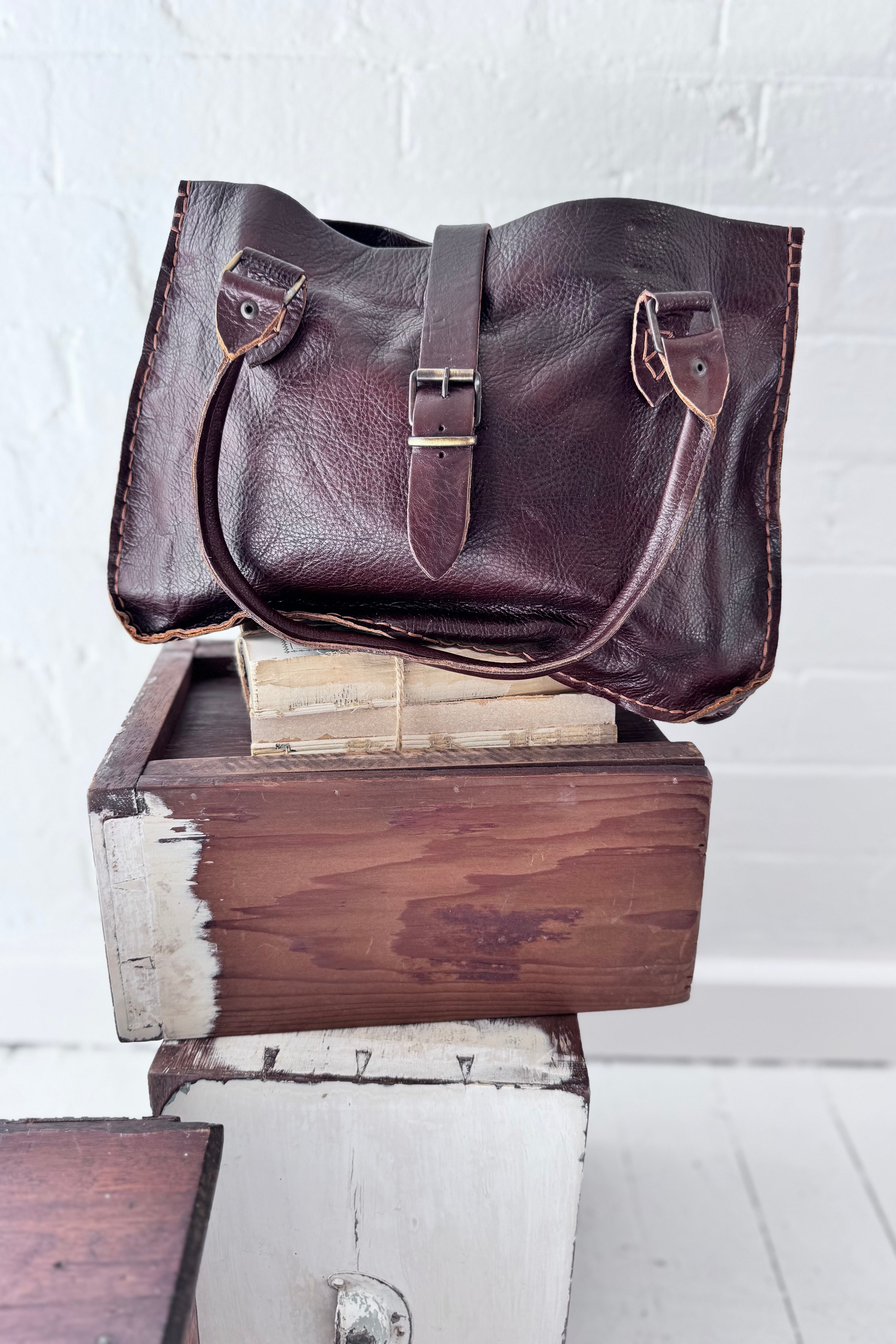 Ink Olives | Amsterdam Bag | Chocolate