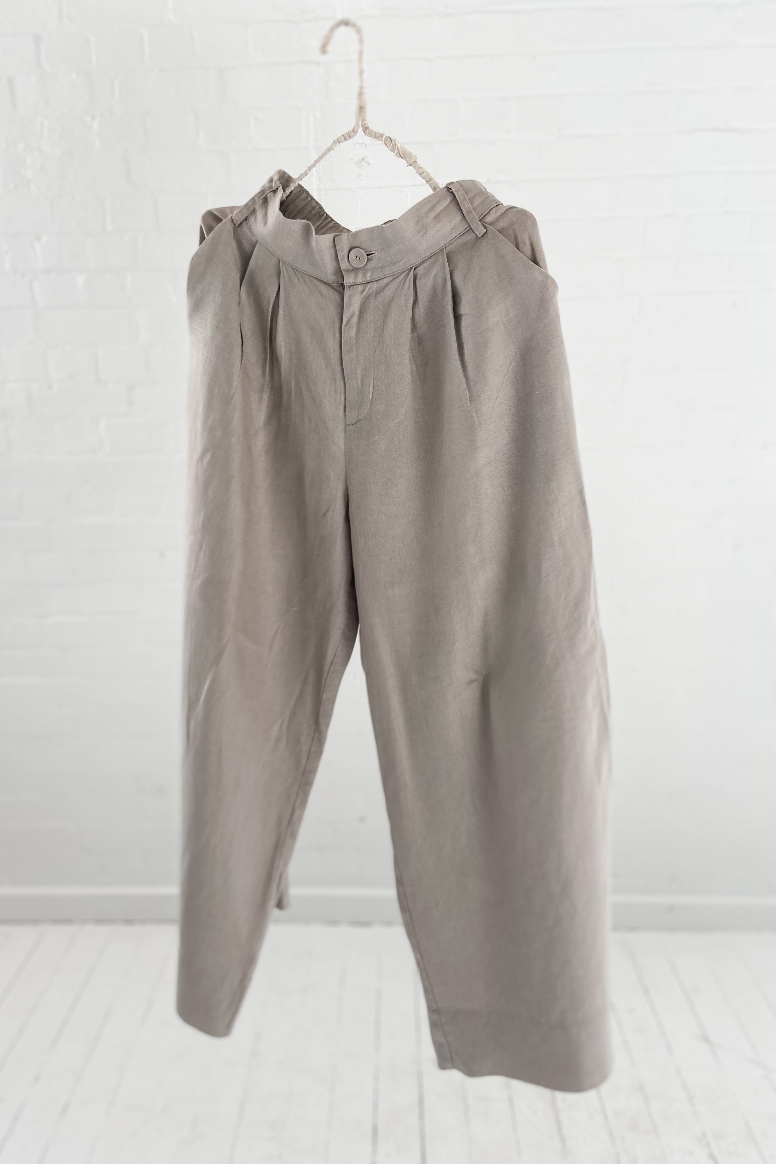 GW | Easton Pant | Driftwood | L