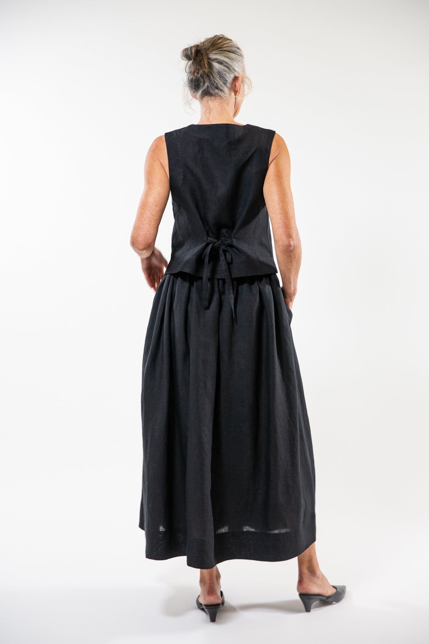Archie Vest | Black