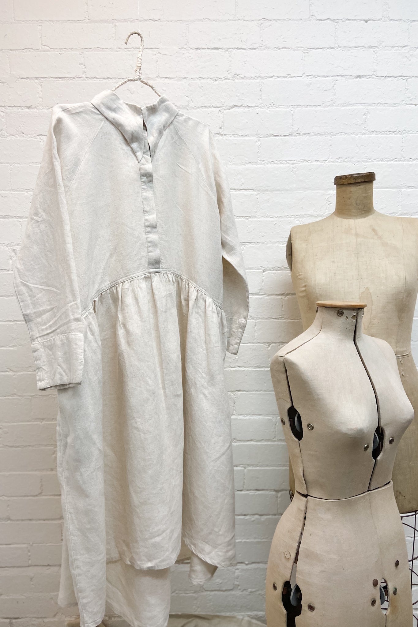 GW | Mugatu Dress | Oat | S