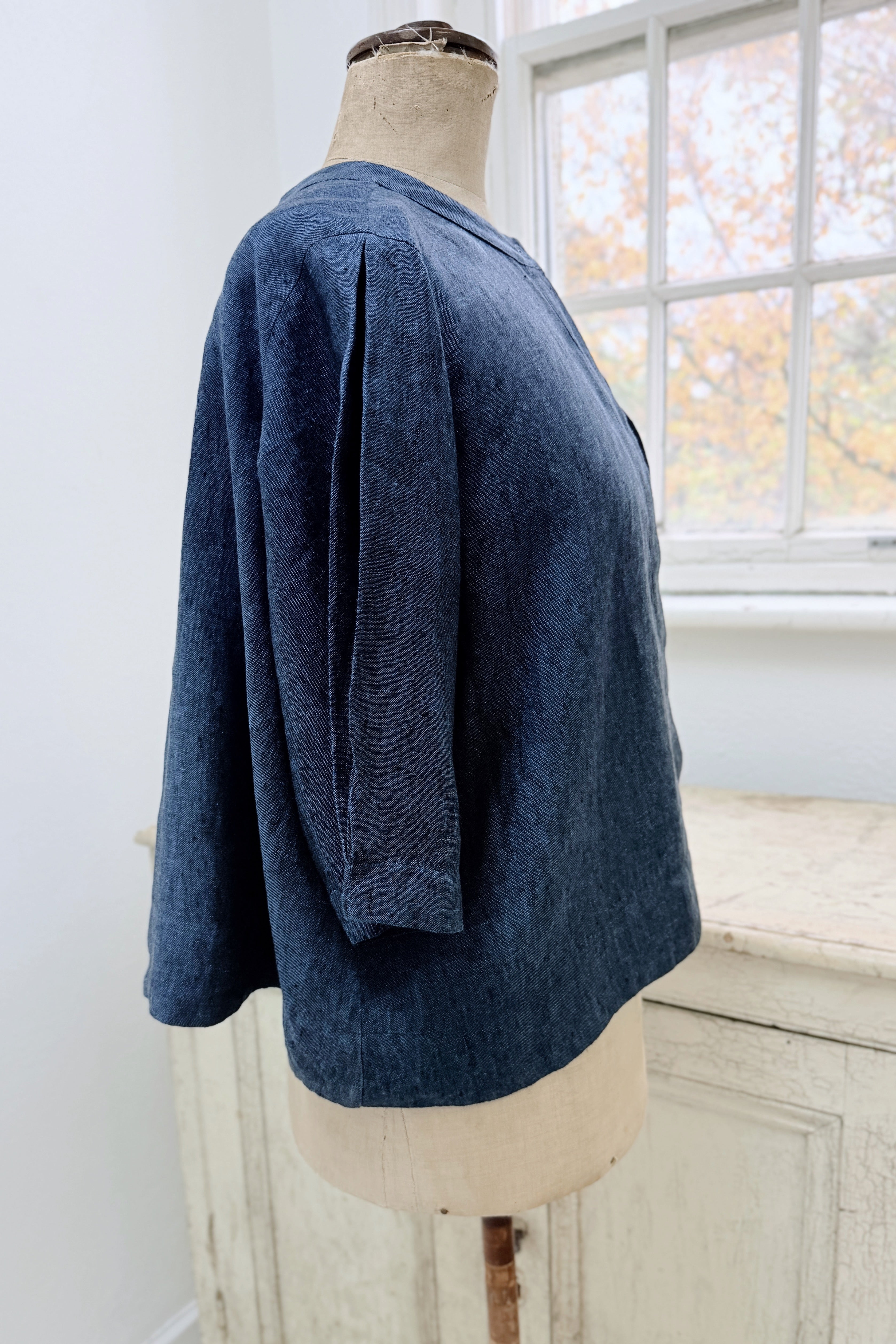 GW | Loretta Top | Navy | M