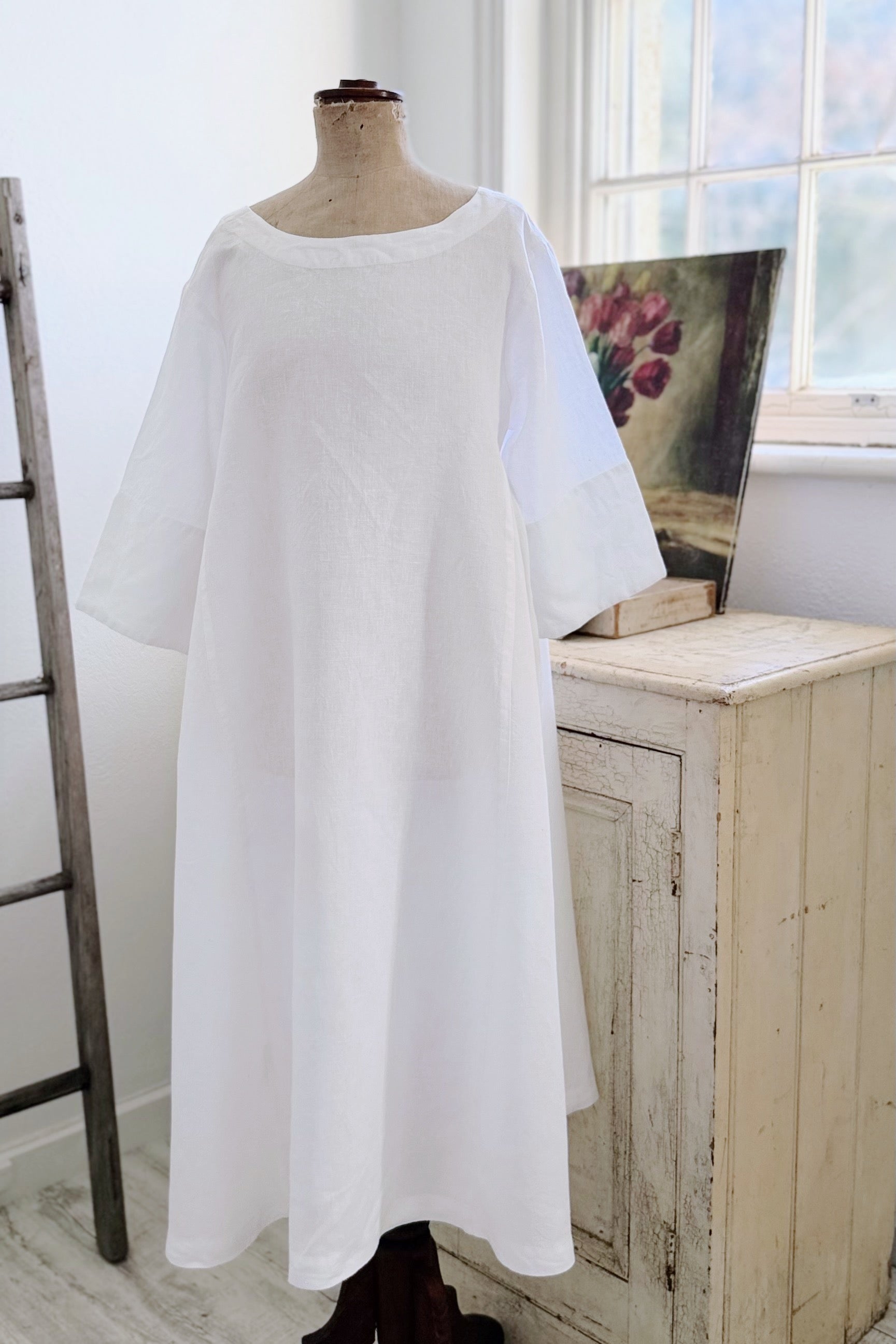 GW | Ottie Dress | White | M