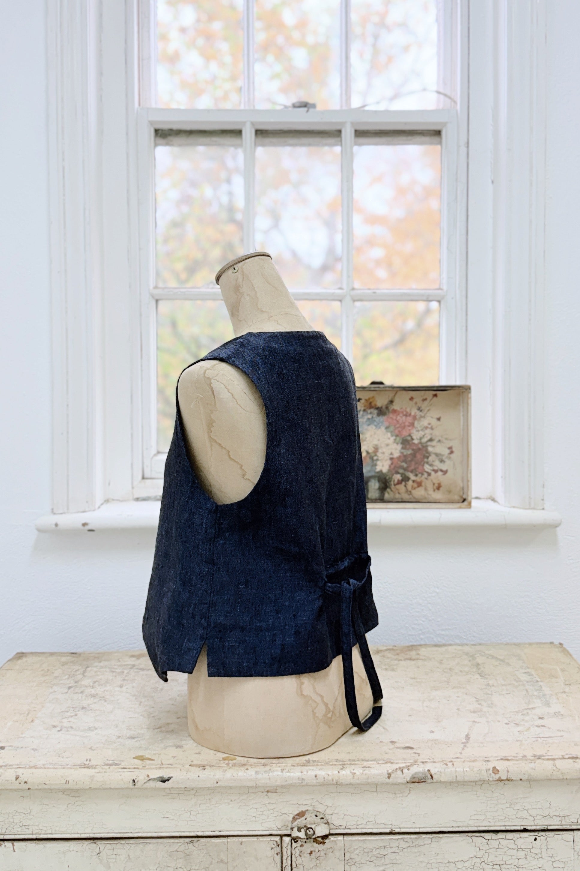 GW | Solange Vest | Navy | XS