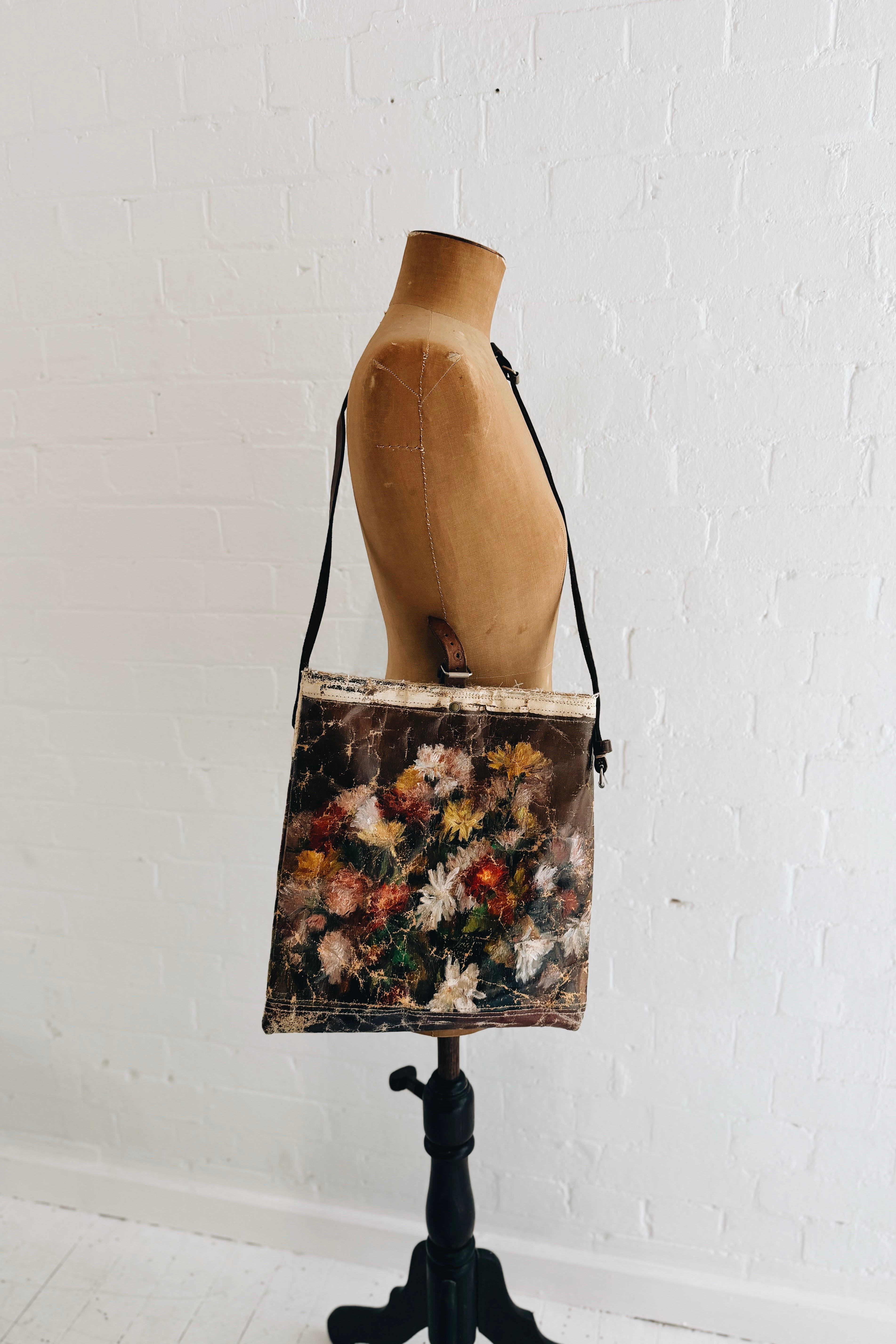 Swarm | Oil Painting Bag | Mixed Blooms