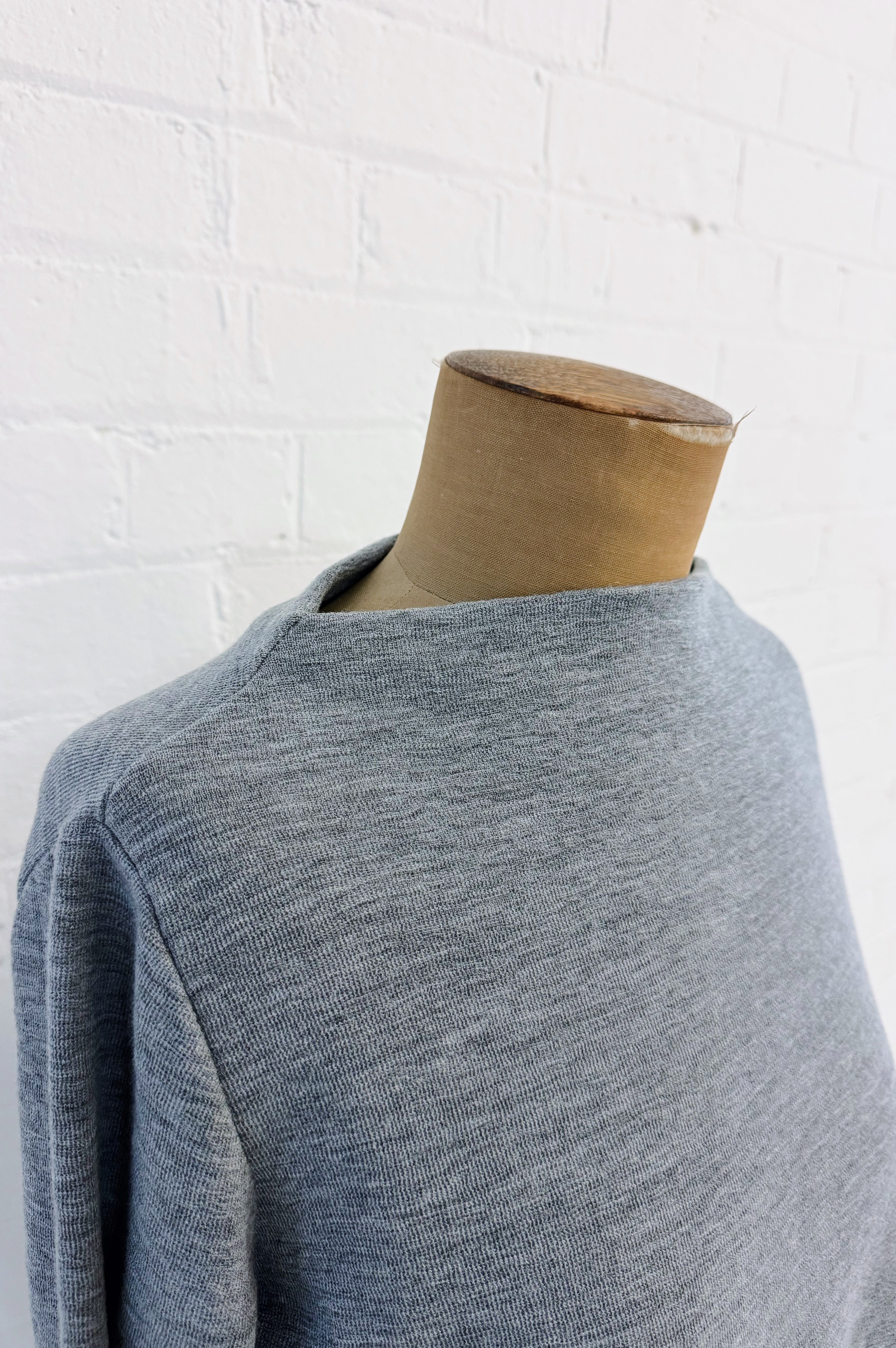 Merino with High Slits | Steel Grey