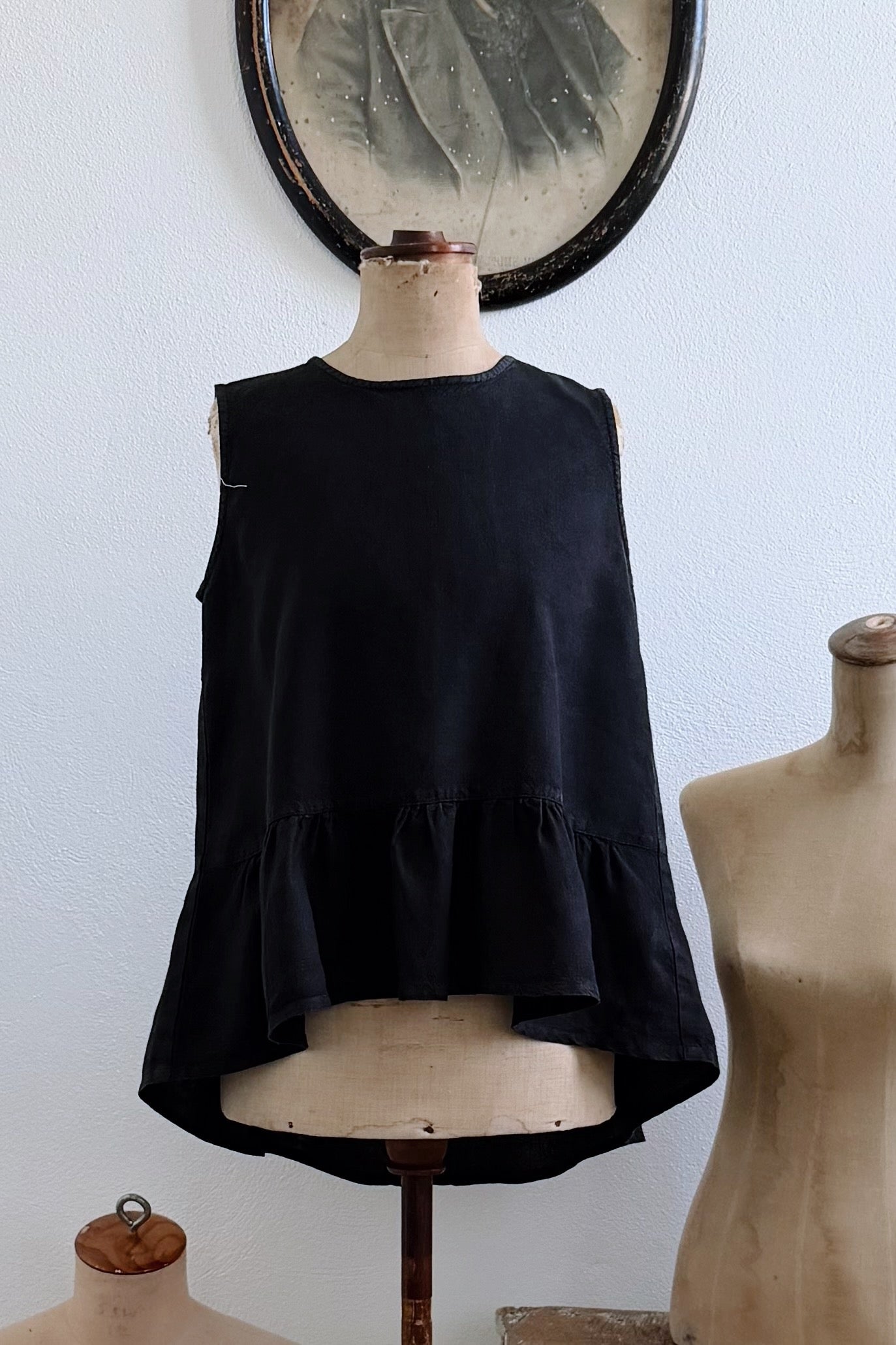 GW | Mao Trapeze Top | Black | S