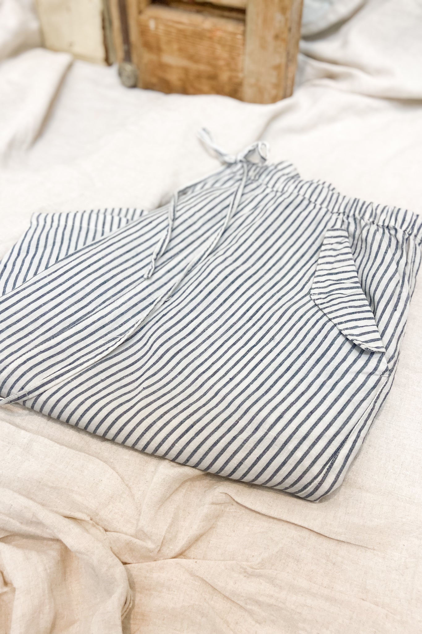 GW | Mito Shorts | Bluestone Stripe | M