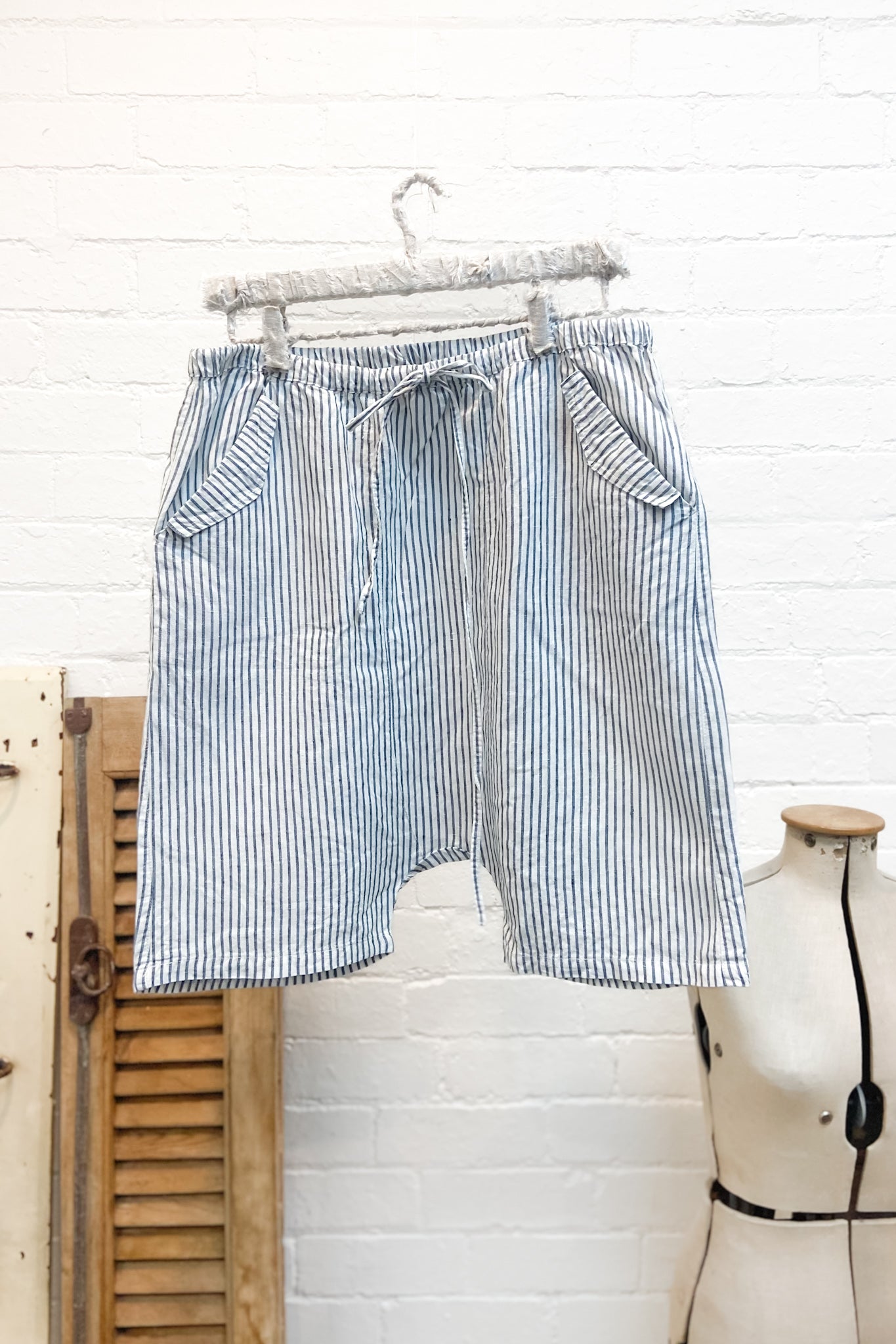 GW | Mito Shorts | Bluestone Stripe | M