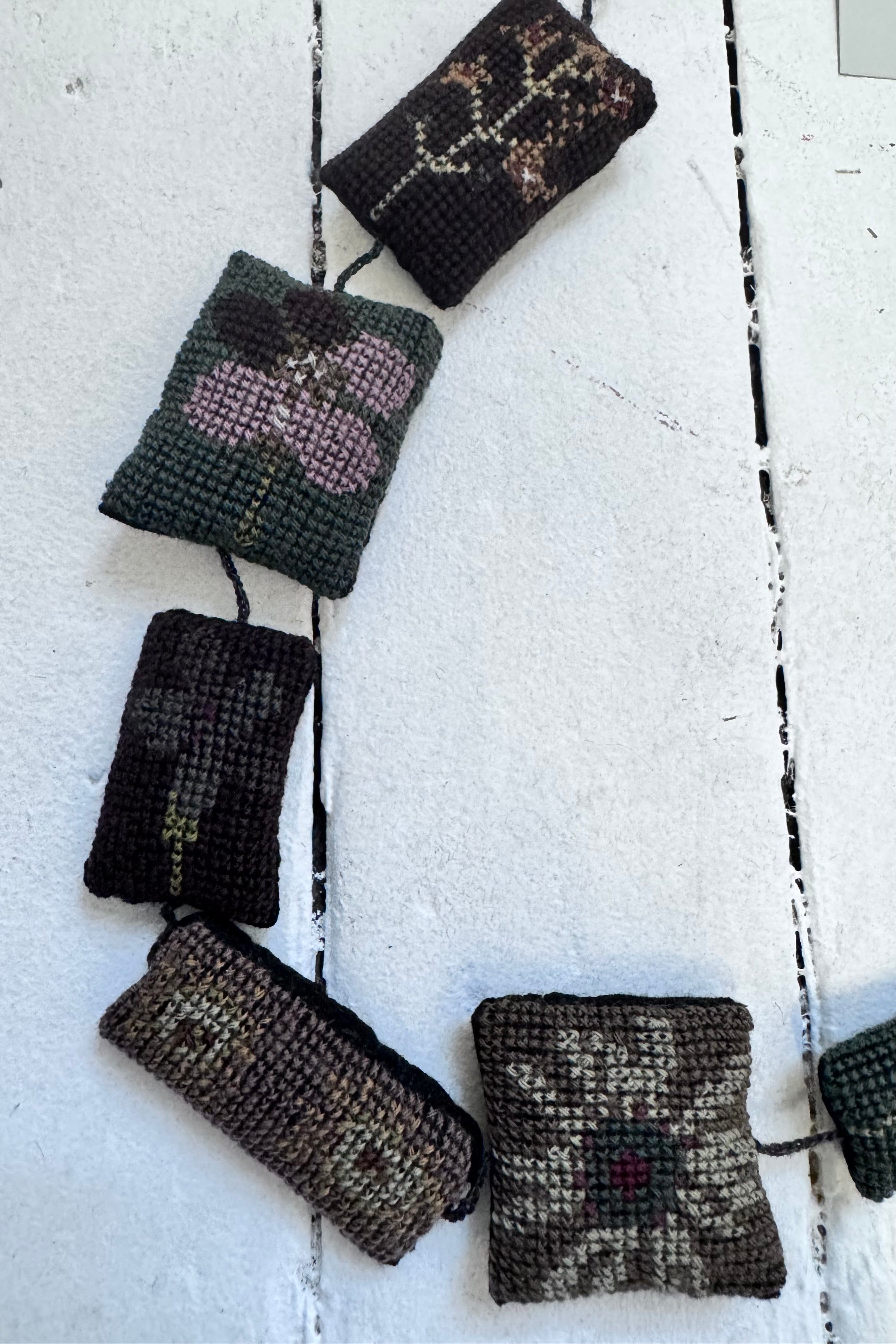 Sophie Digard | Pillow Necklace | Elizabeth