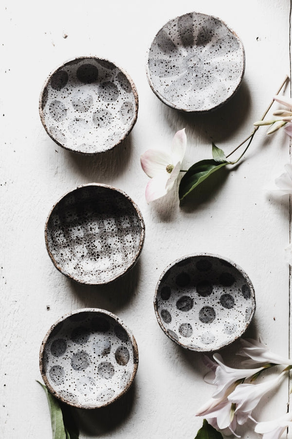 Clay Beehive | Small Bowl | Rustic Daisy