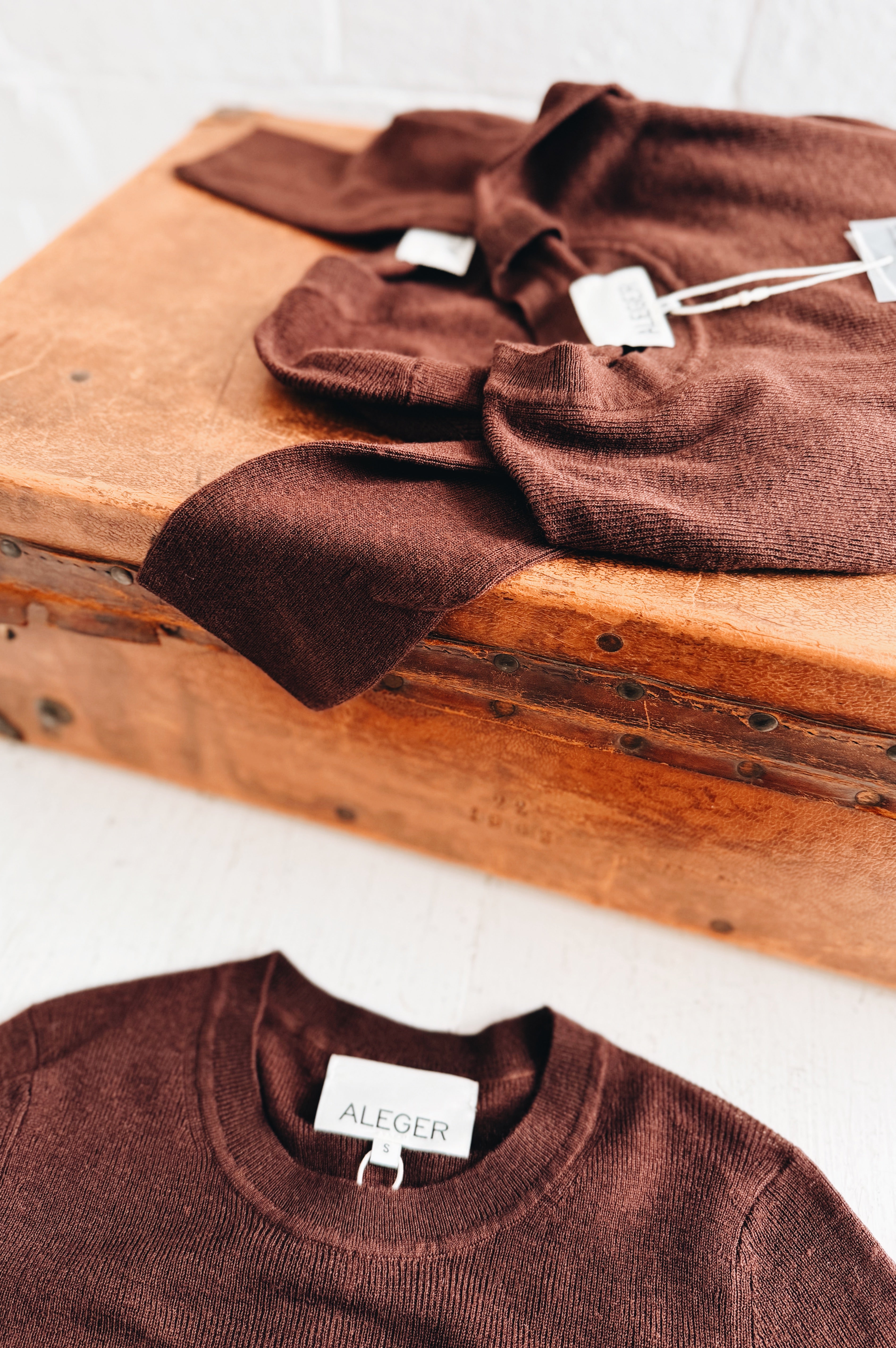 Aleger | Sheerness Crew Neck | Rust