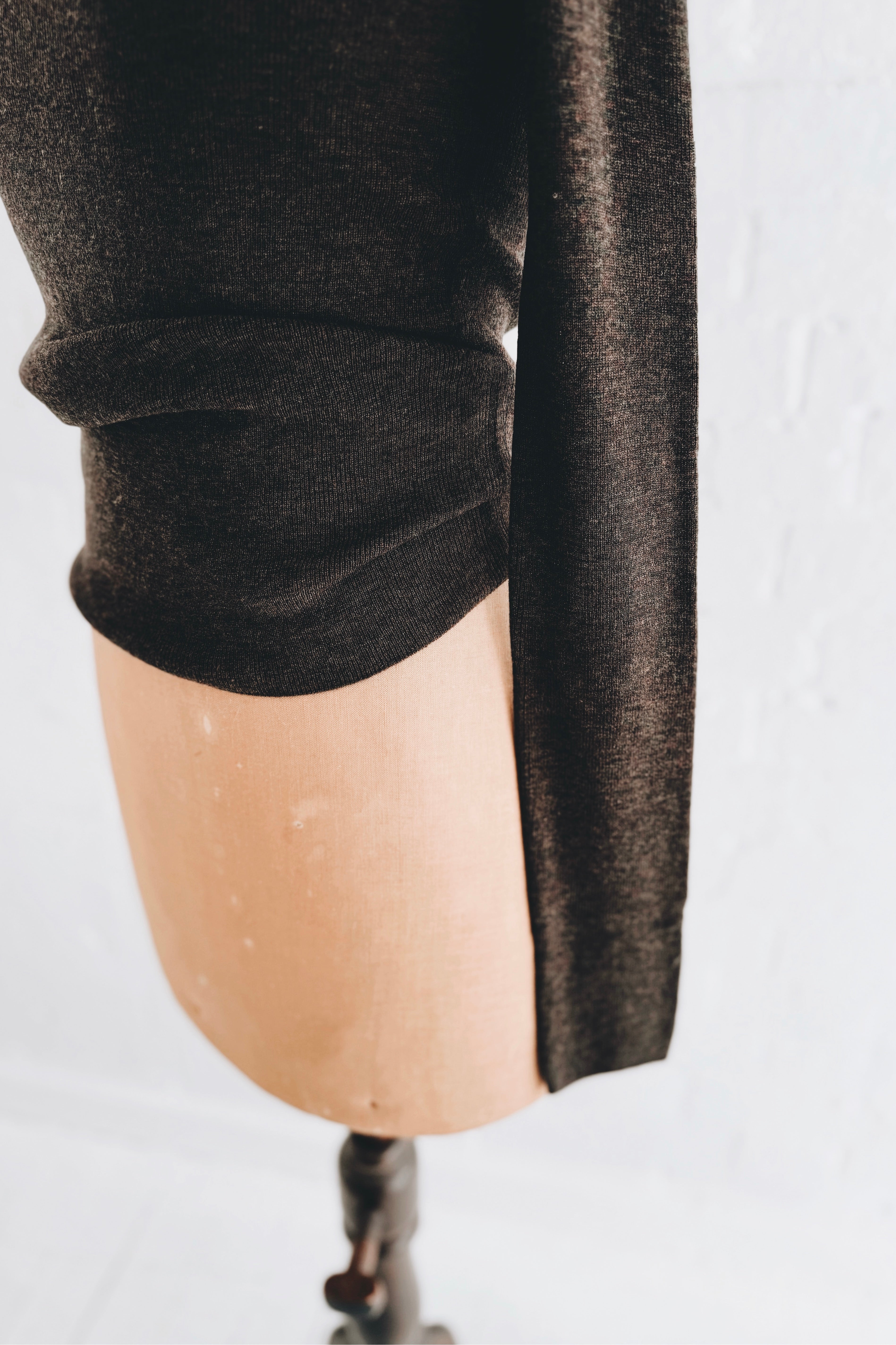 Aleger | Sheerness Crew Neck | Swamp