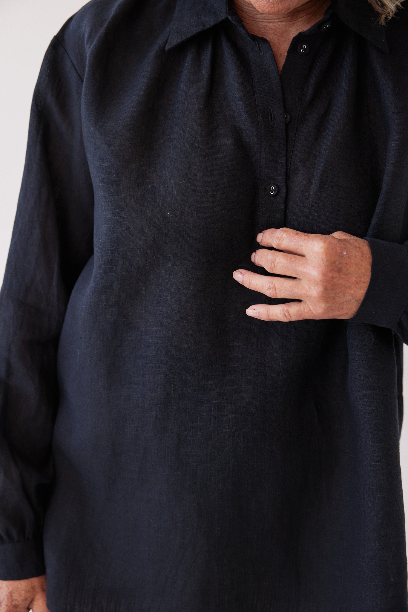 Theodora Shirt | Black