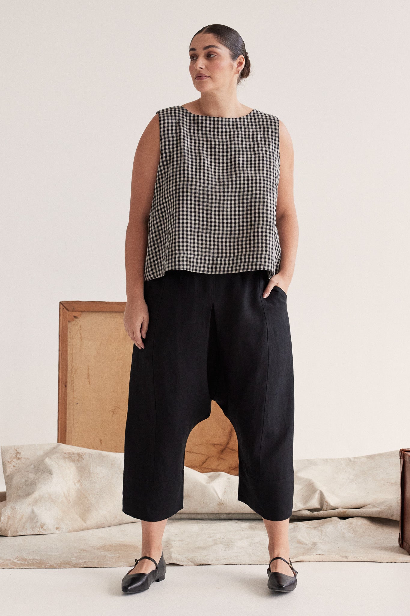 Yuki Drop Crotch Pant | Black