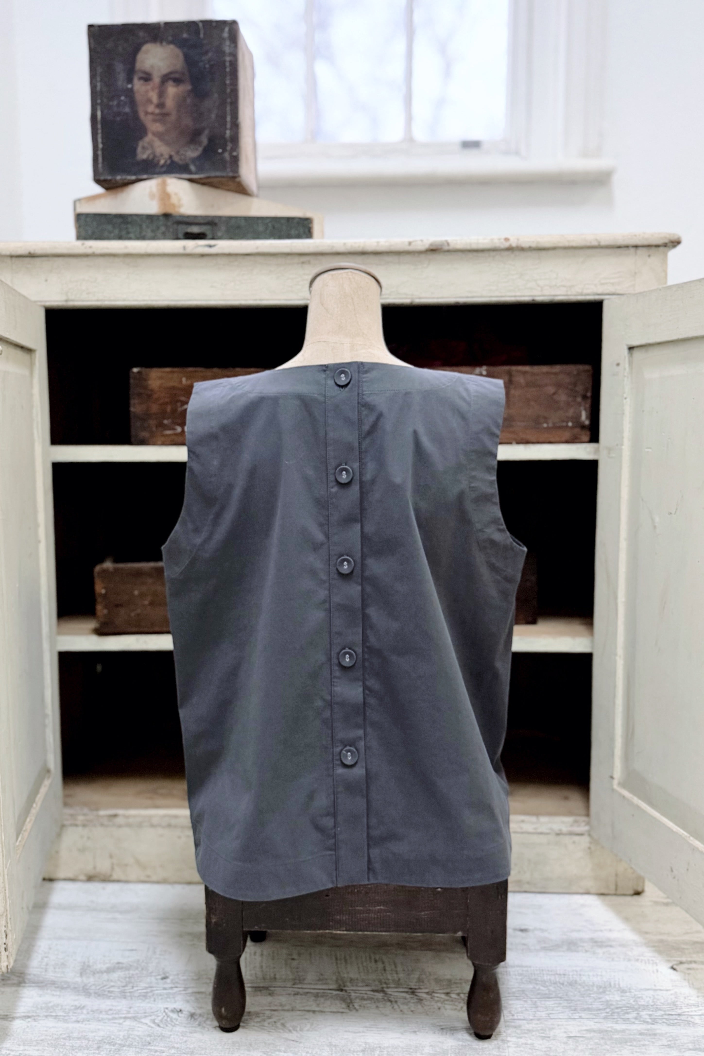 GW | Lilli Top | Forged Iron | M