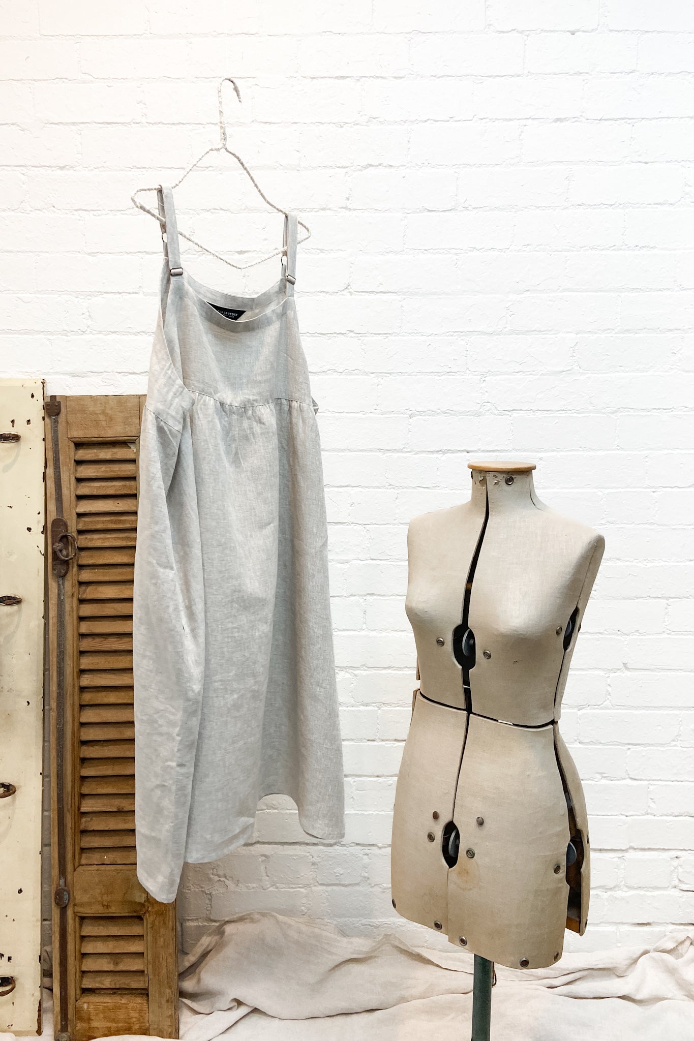 GW | Dolly Dress | Neutral | XL