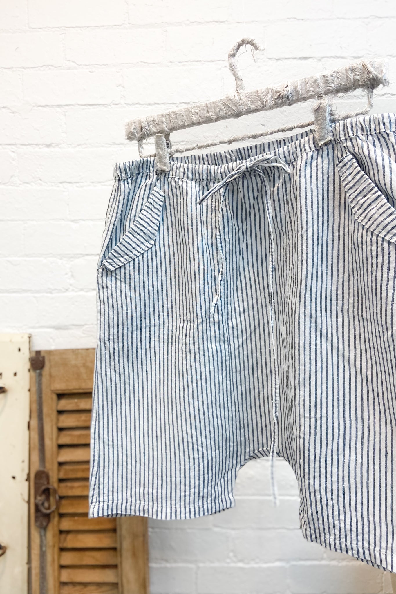 GW | Mito Shorts | Bluestone Stripe | M