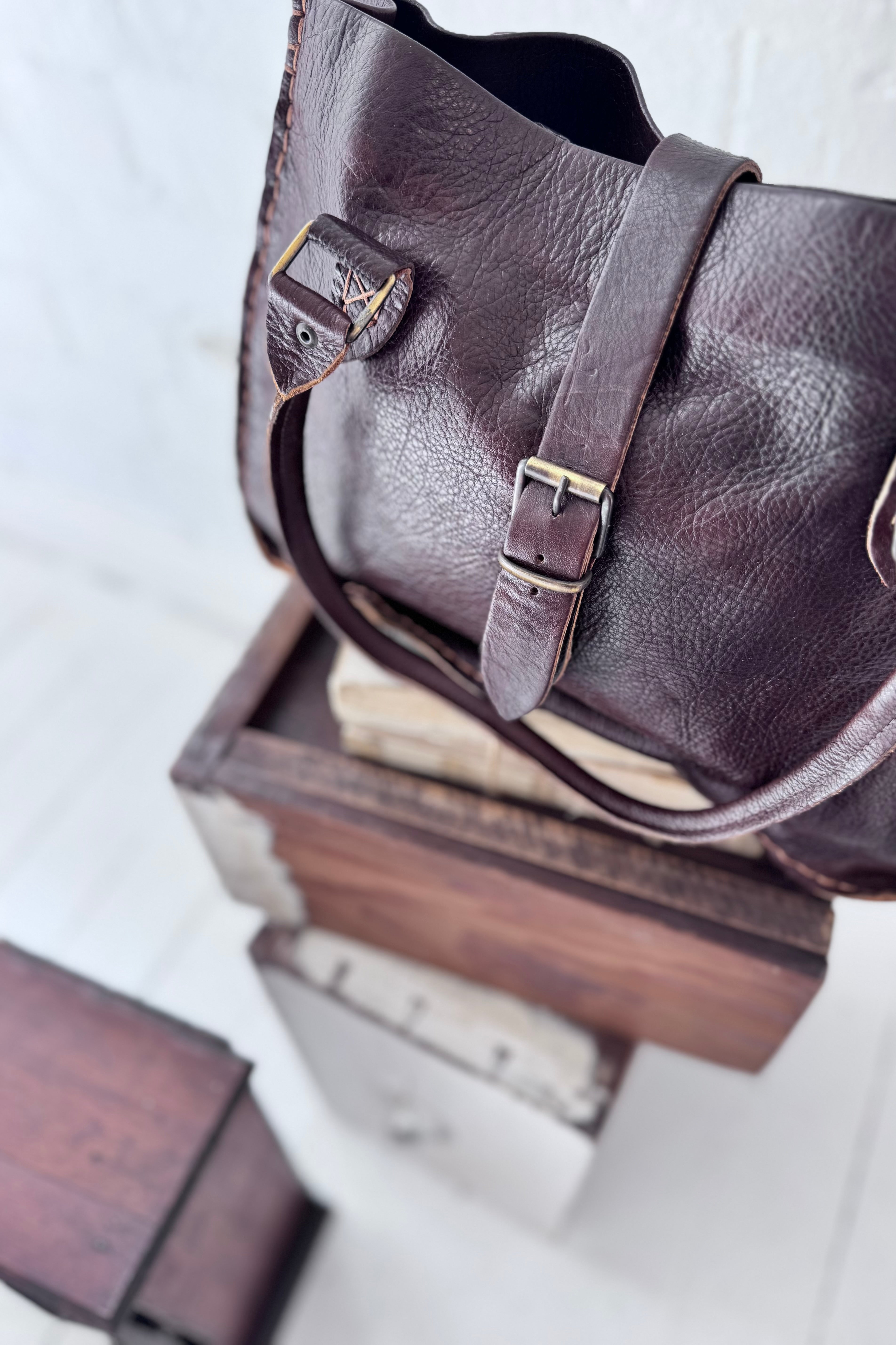 Ink Olives | Amsterdam Bag | Chocolate