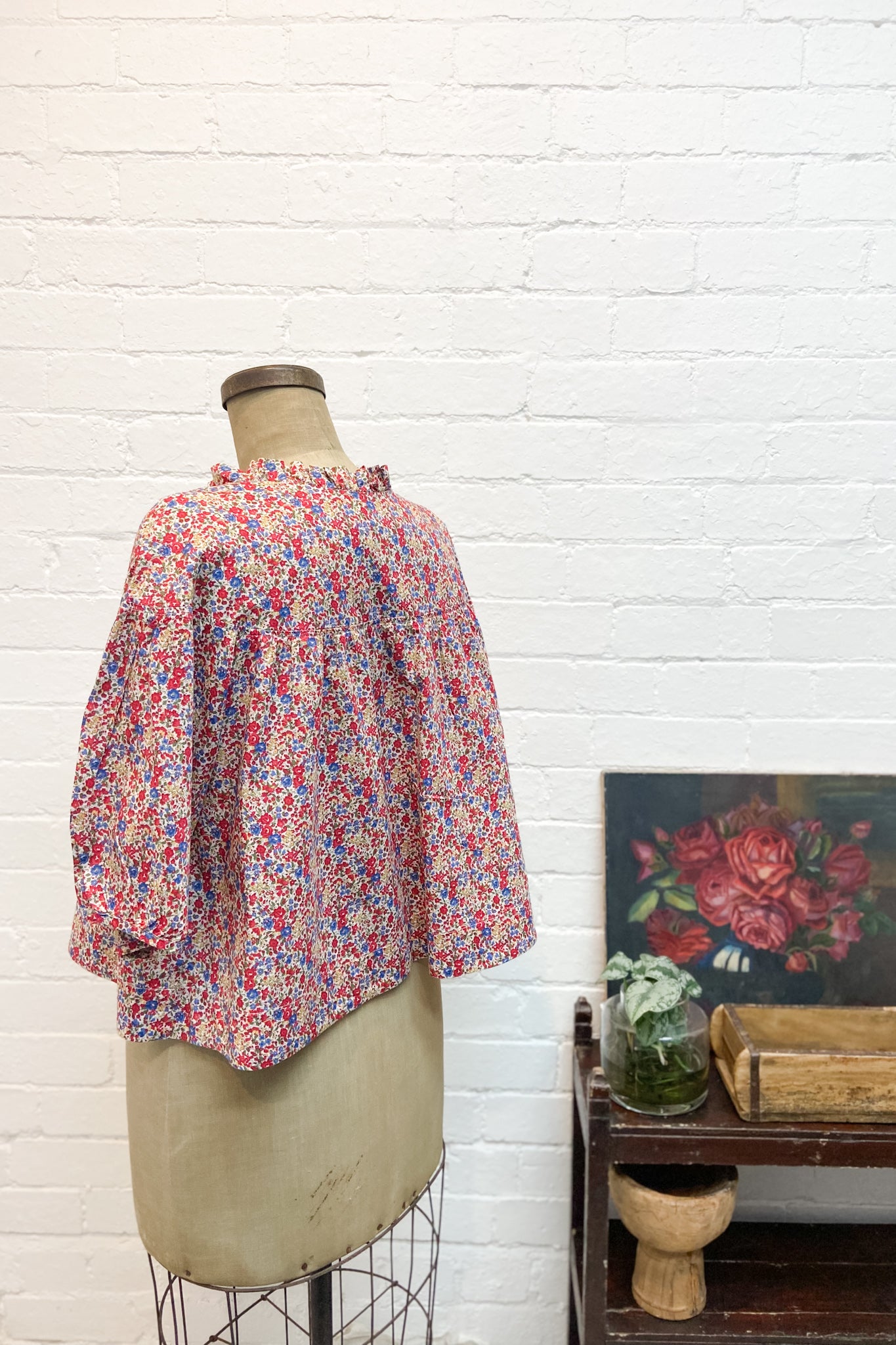 GW | Peggie Top | Emma and Georgina | M