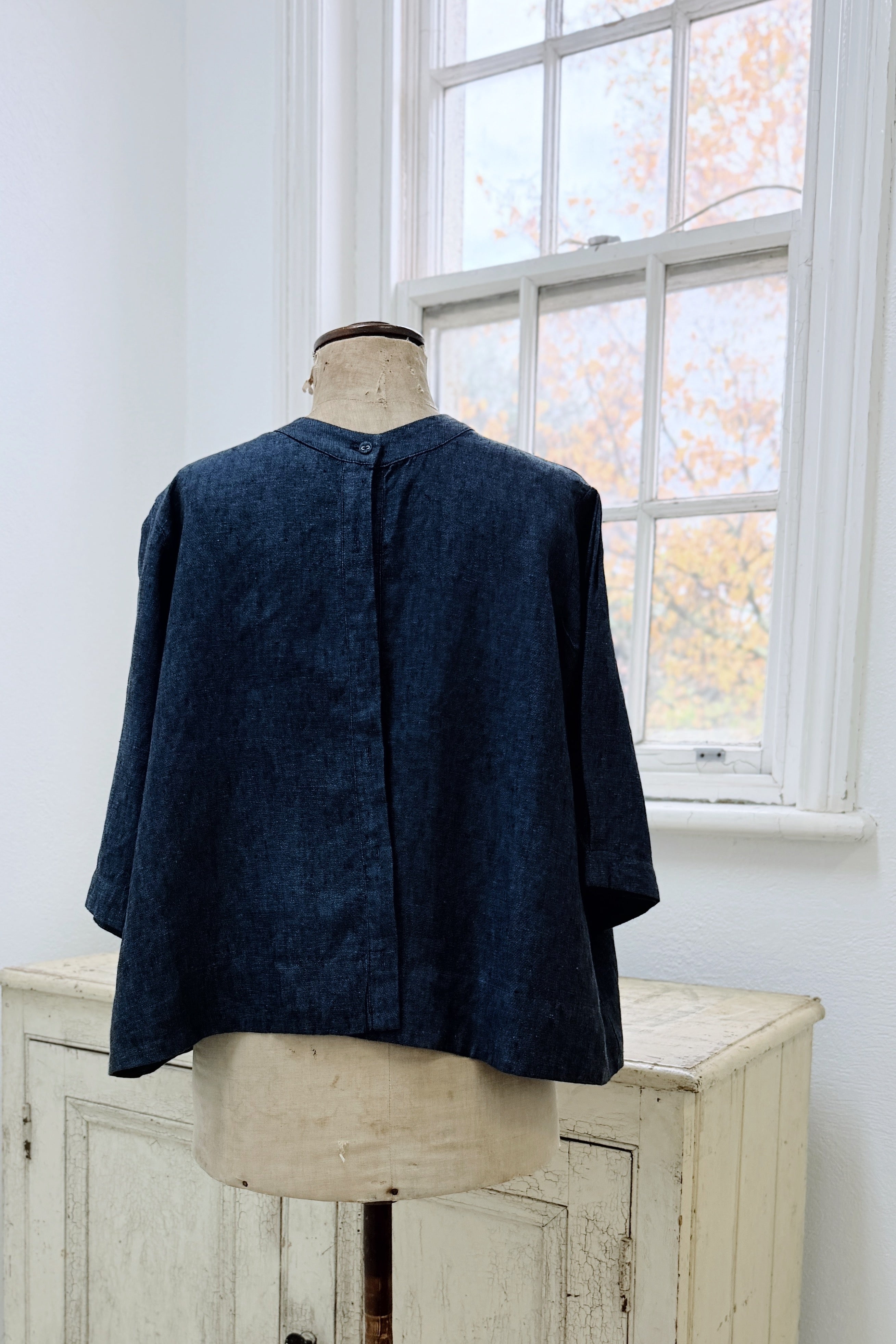 GW | Loretta Top | Navy | M