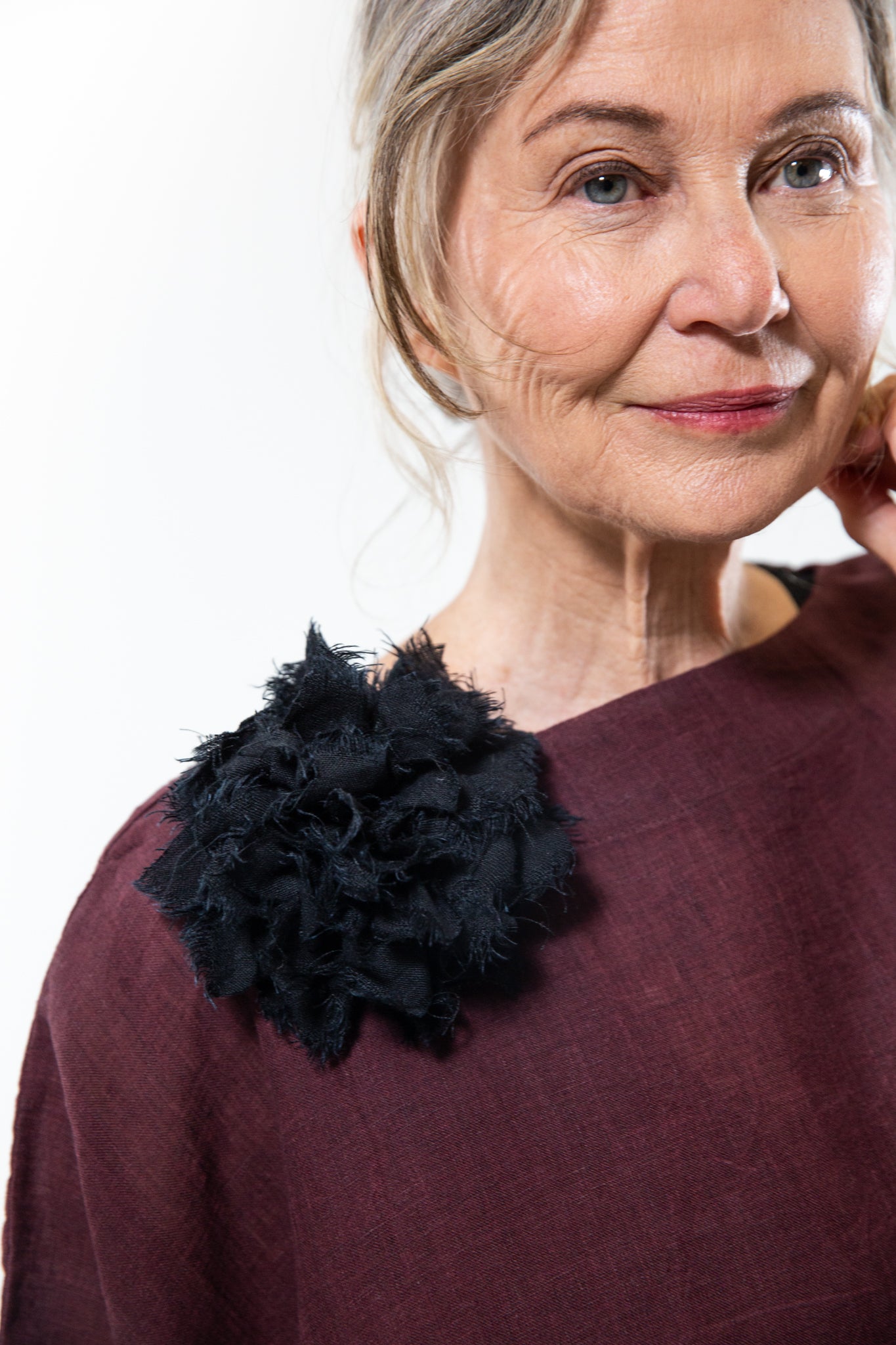 Fabric Flower Brooch | Black