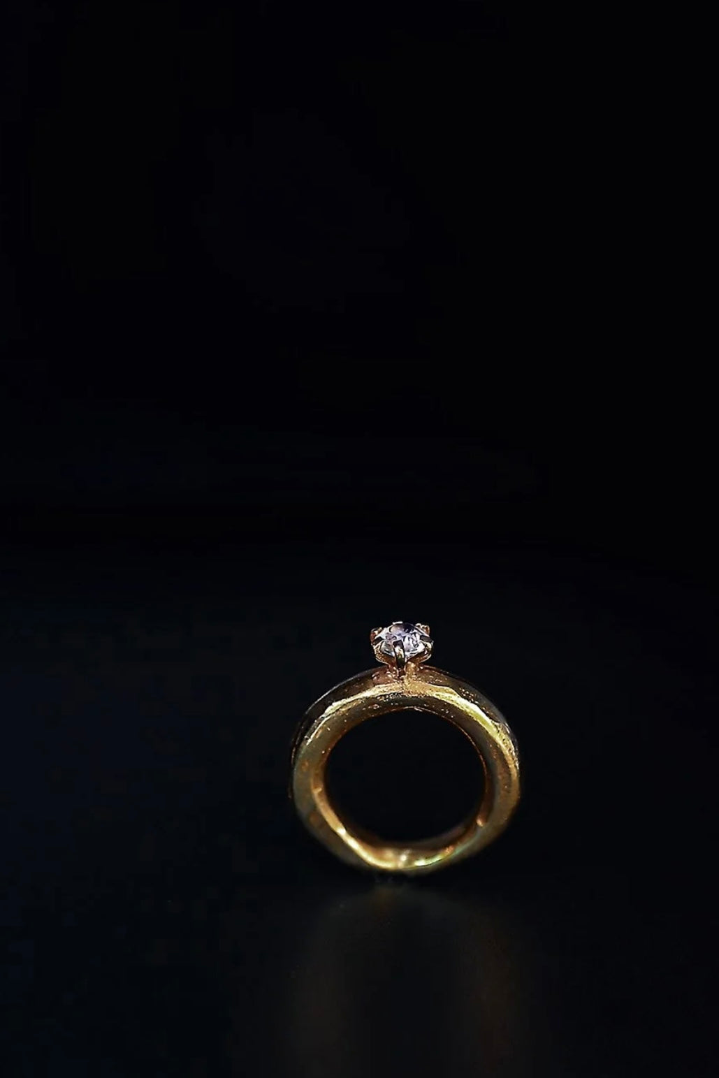 Ewa Jewelry | Signet Ring with Swarovski Crystal | Gold