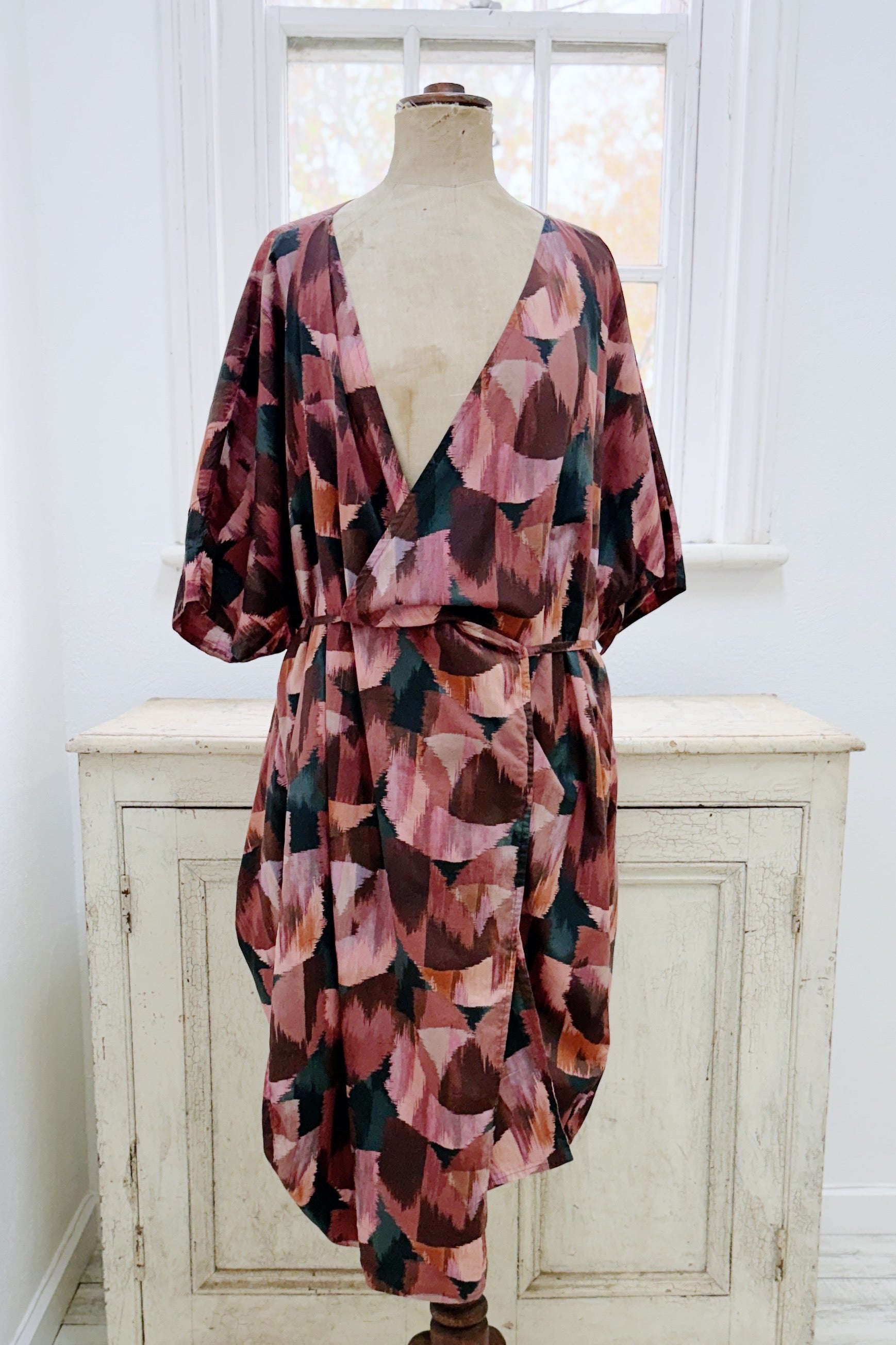 GW | Mimi Cape | Liberty Ikat Tulip | L
