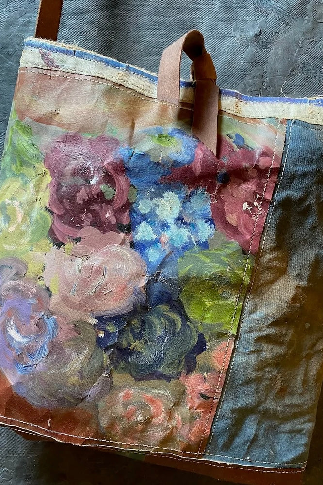 Swarm | Oil Painting Bag | Cabbage Roses