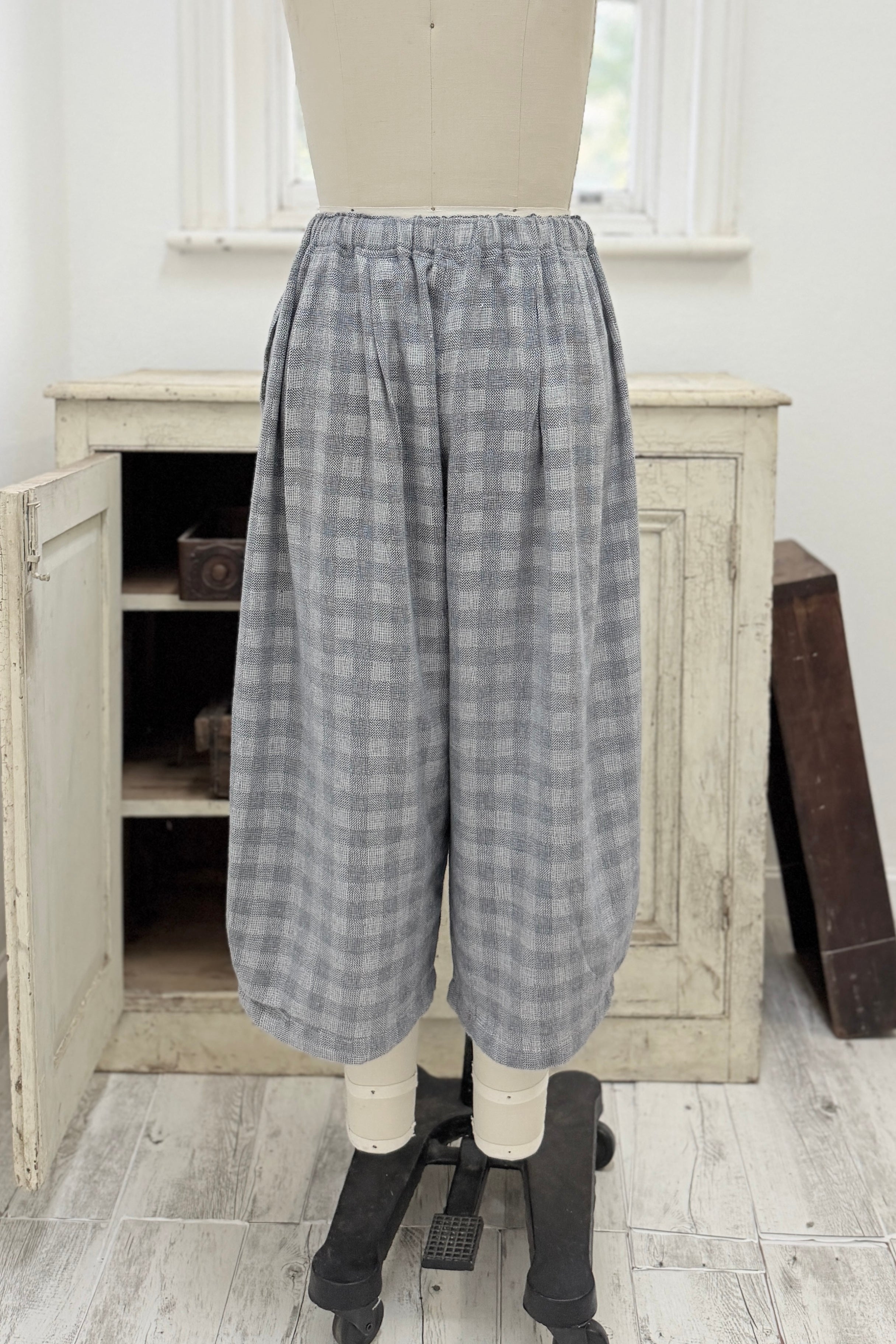 GW | Gigi Pant | Navy Check | M