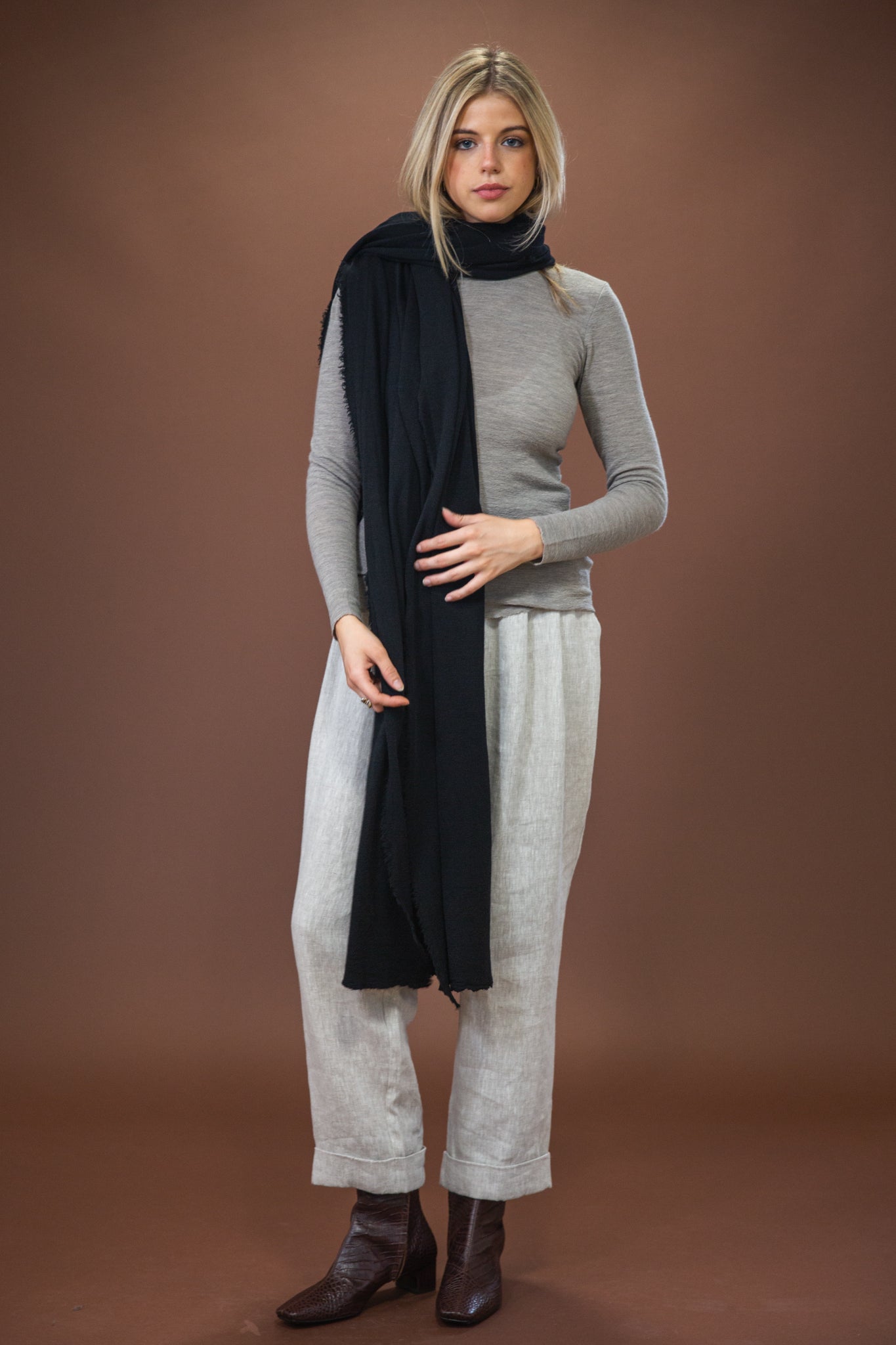 Merino Scarf | Black