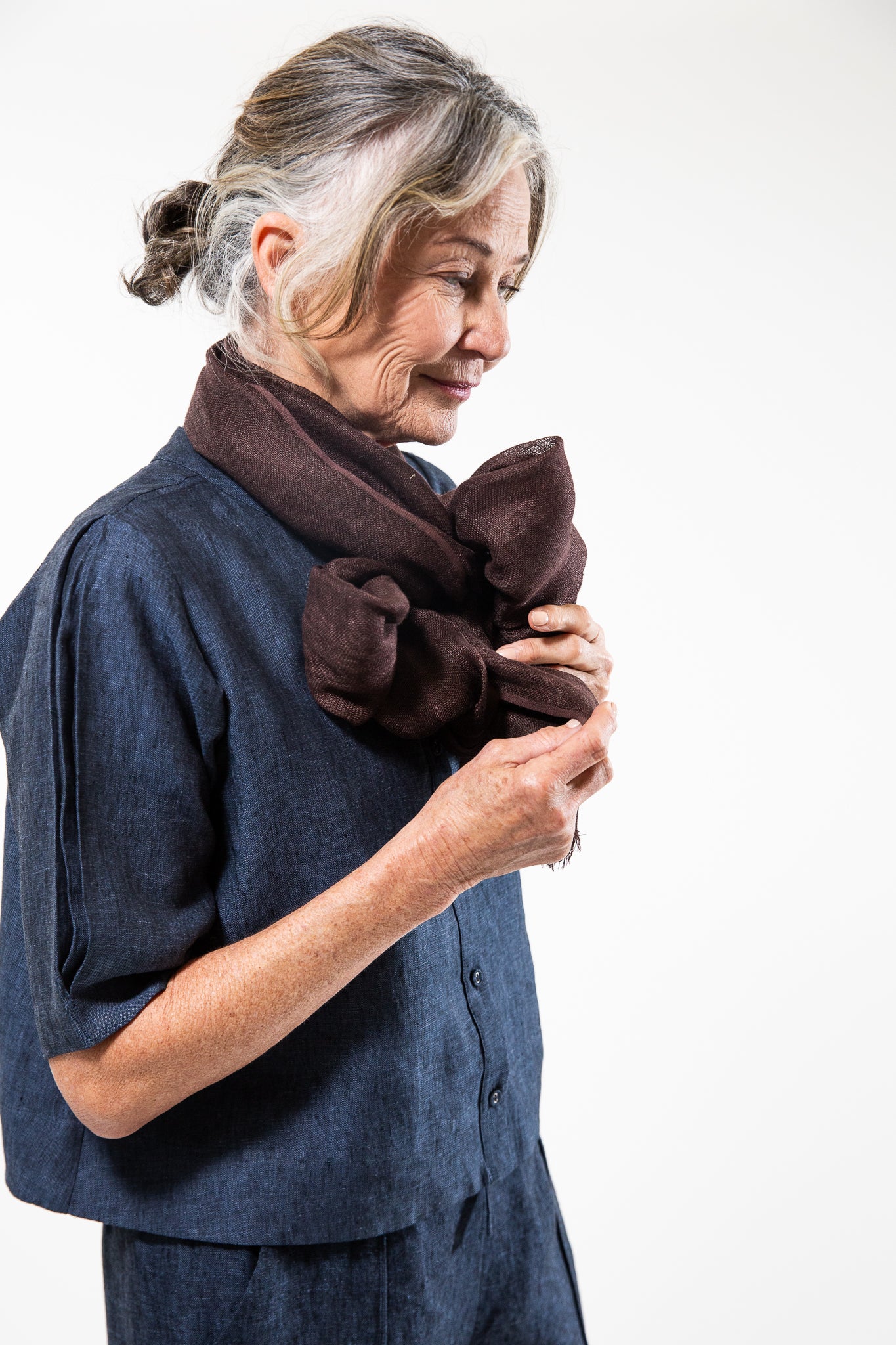 Linen Gauze Scarf | Rum Raisin