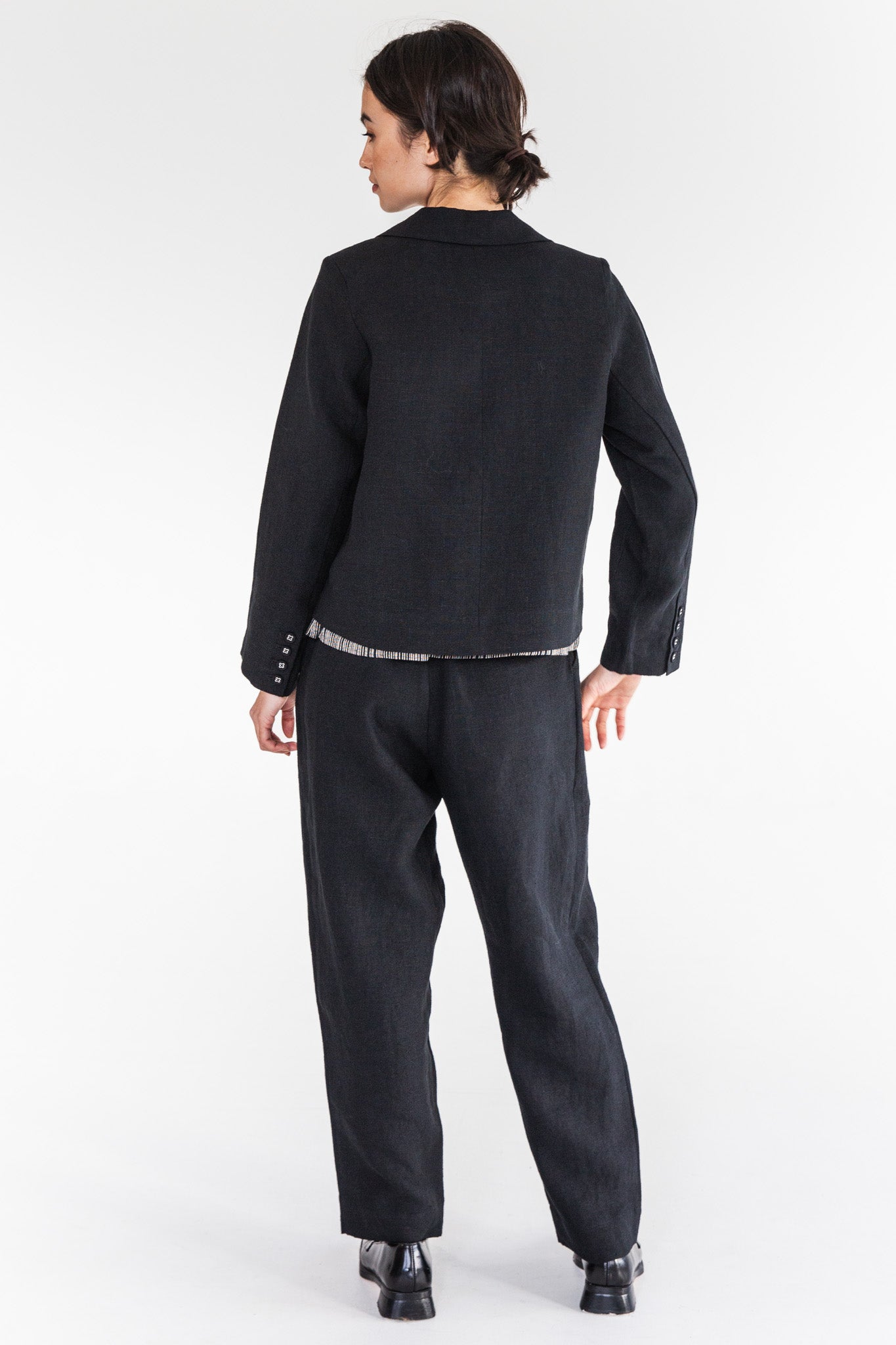 Monty Blazer | Black