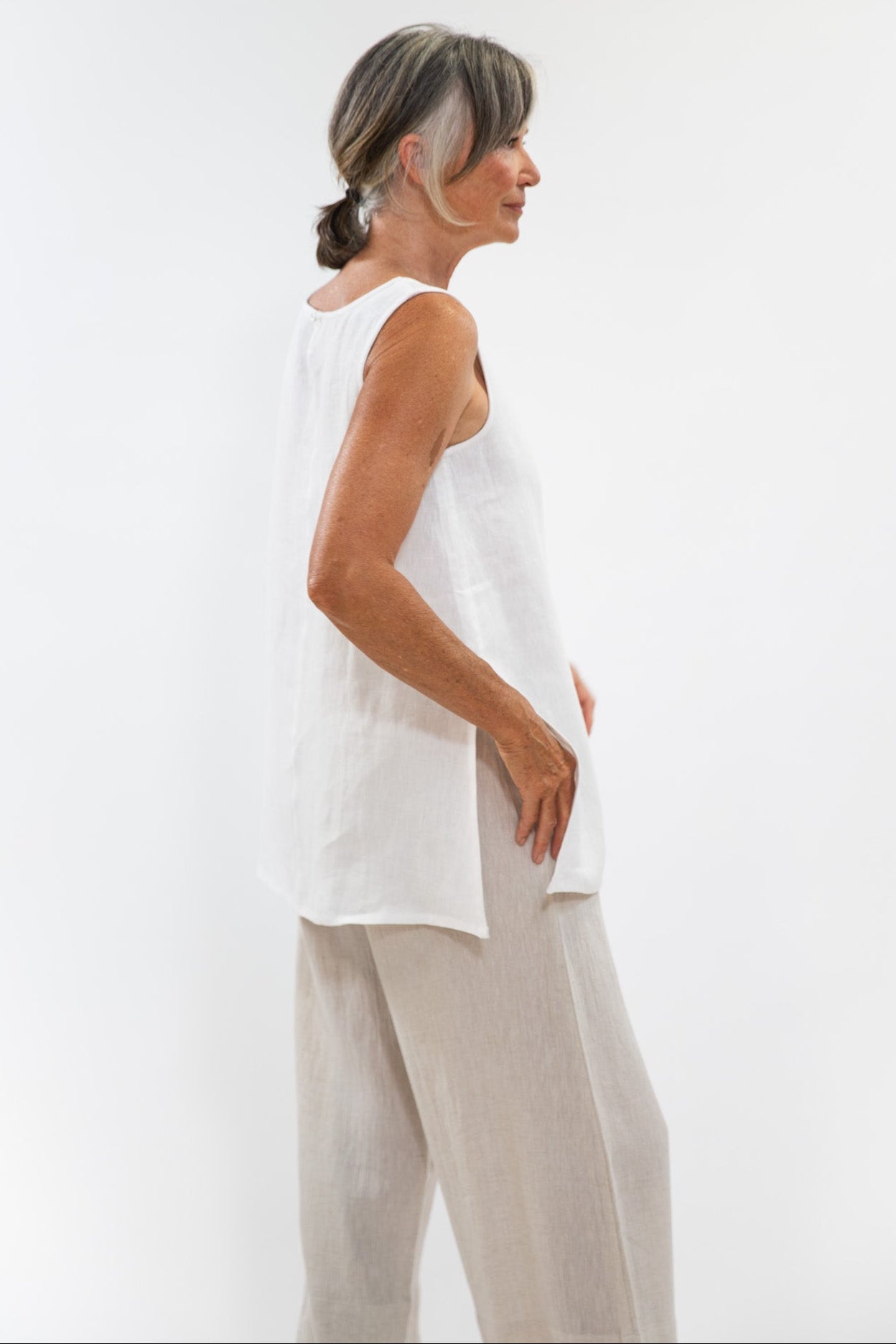 Asher Top | White