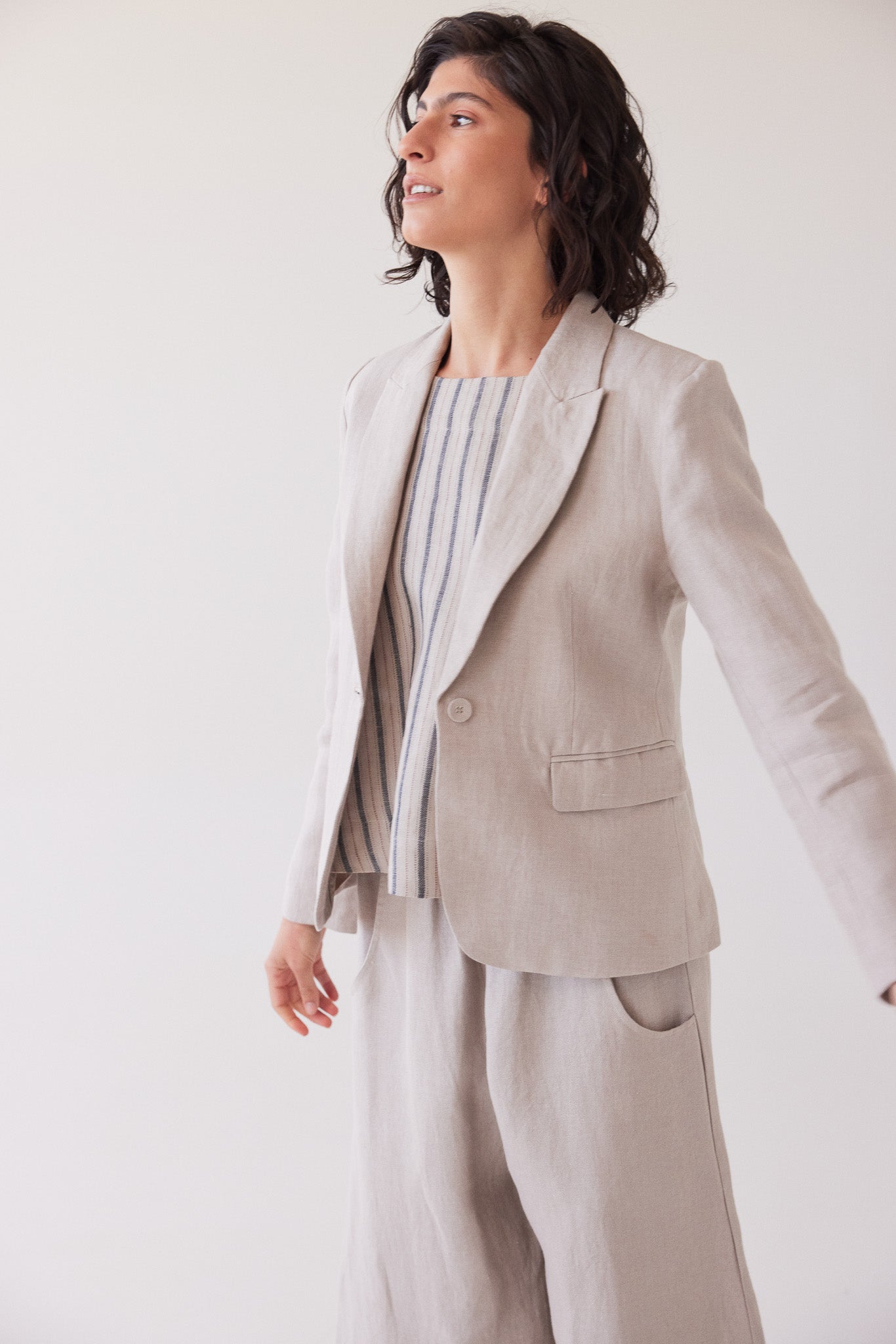 Brooklyn Fitted Blazer | Stone