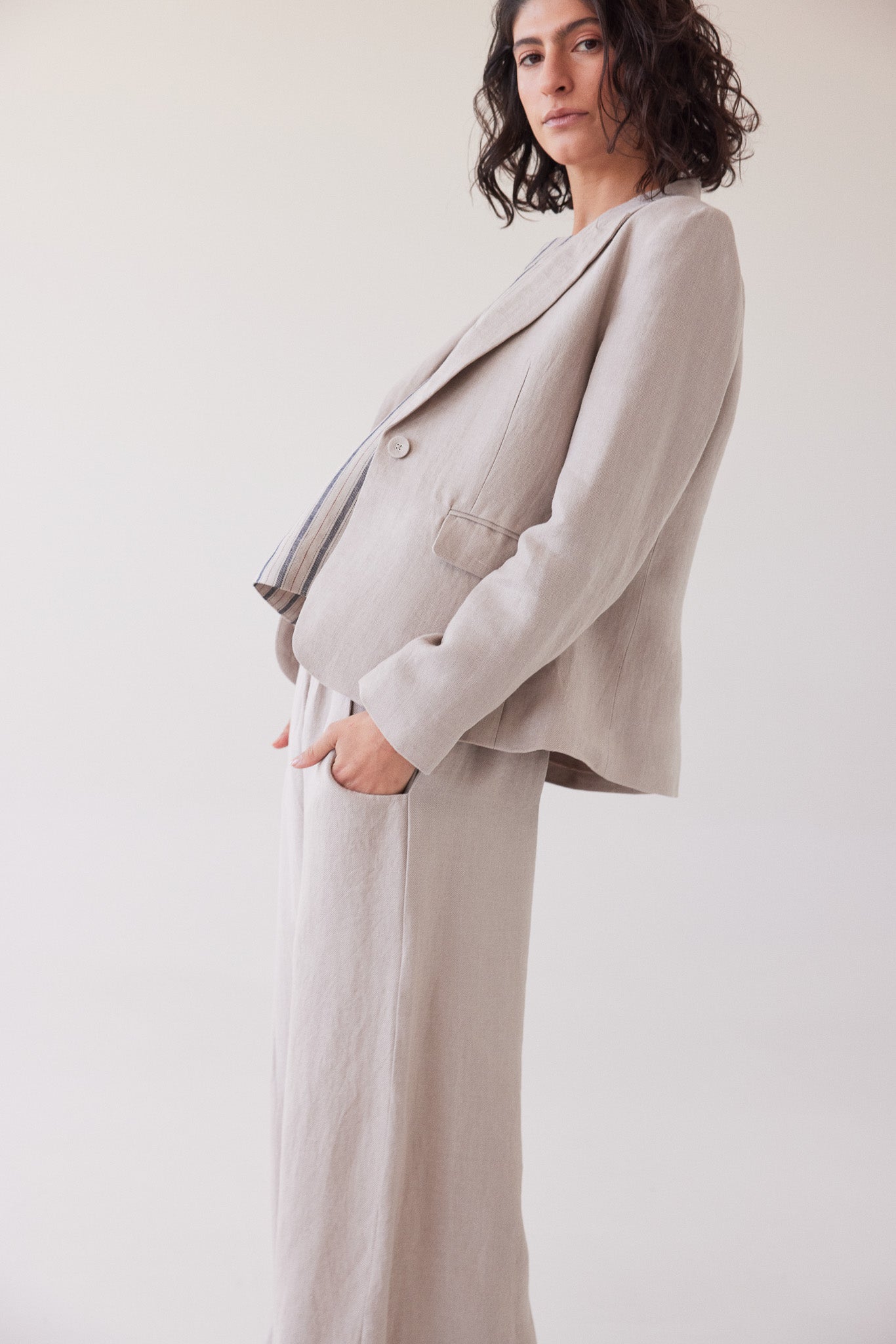 Brooklyn Fitted Blazer | Stone