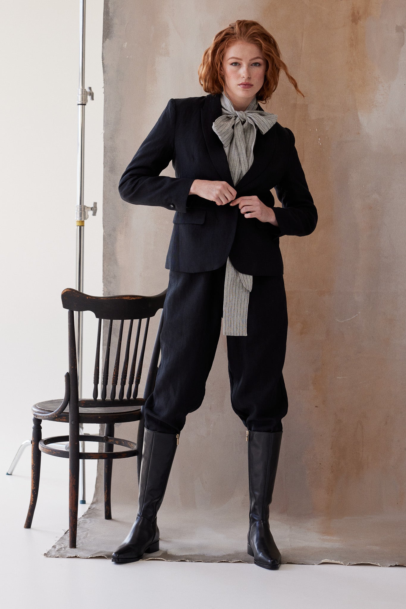 Brooklyn Fitted Blazer | Black