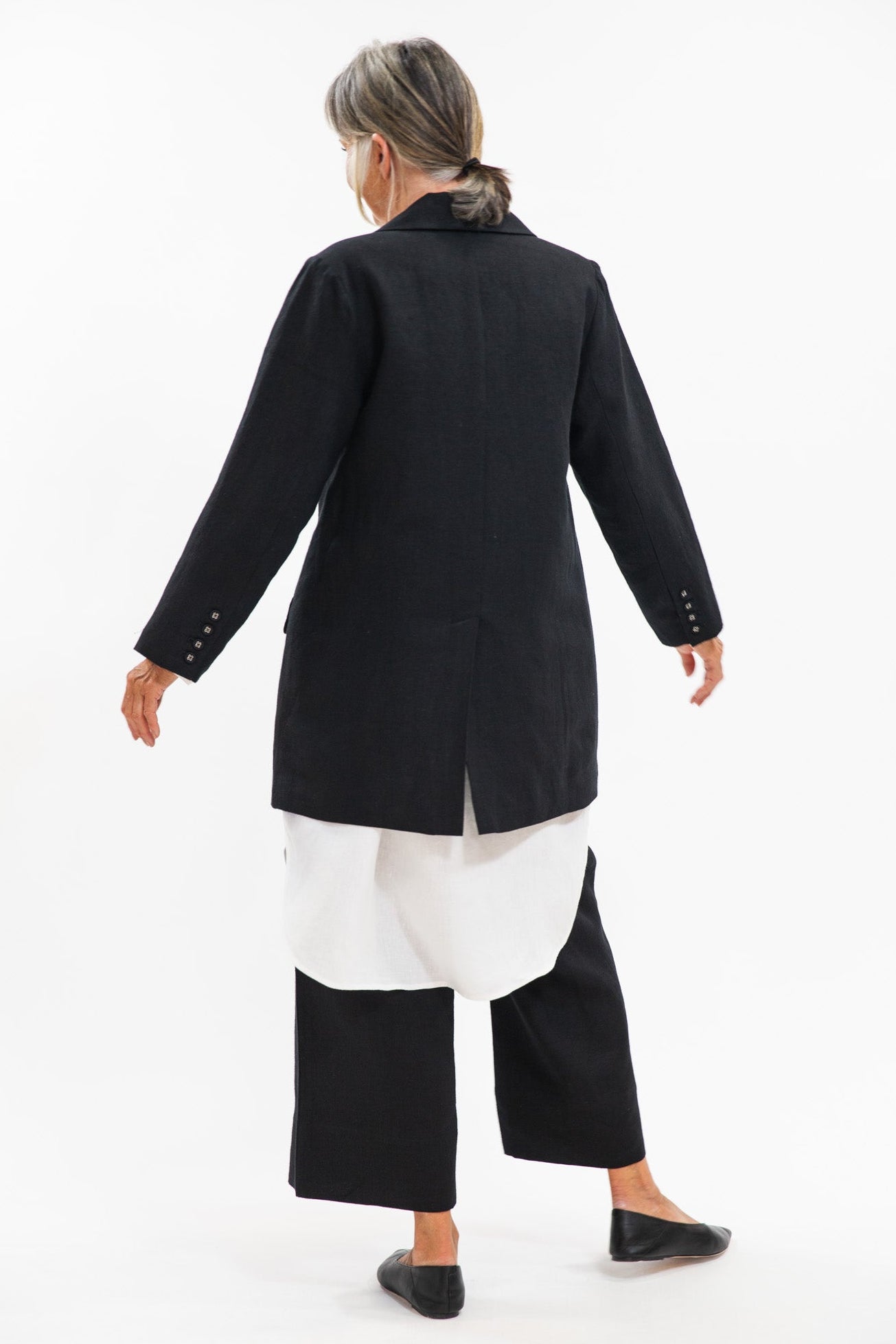 Izumi Blazer | Black